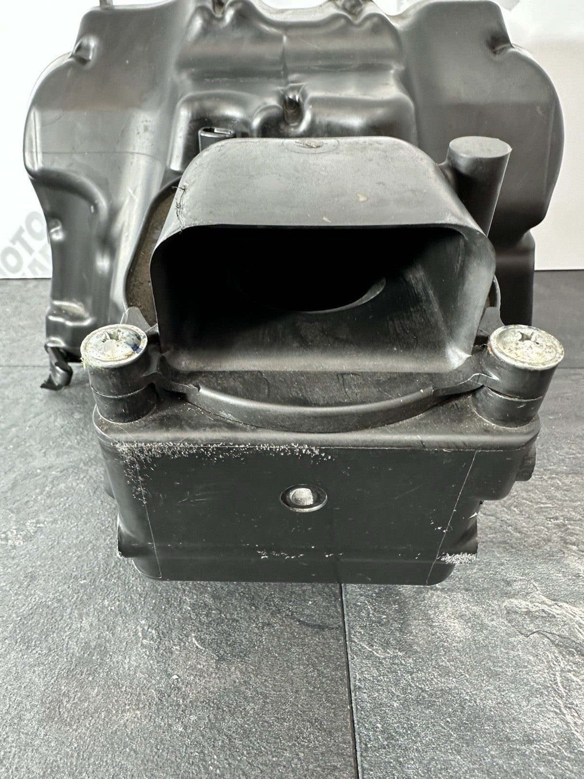 Kawasaki Z800 ABS 2016 Airbox & Filter 12691 Miles 2013-2018 OEM ZR800
