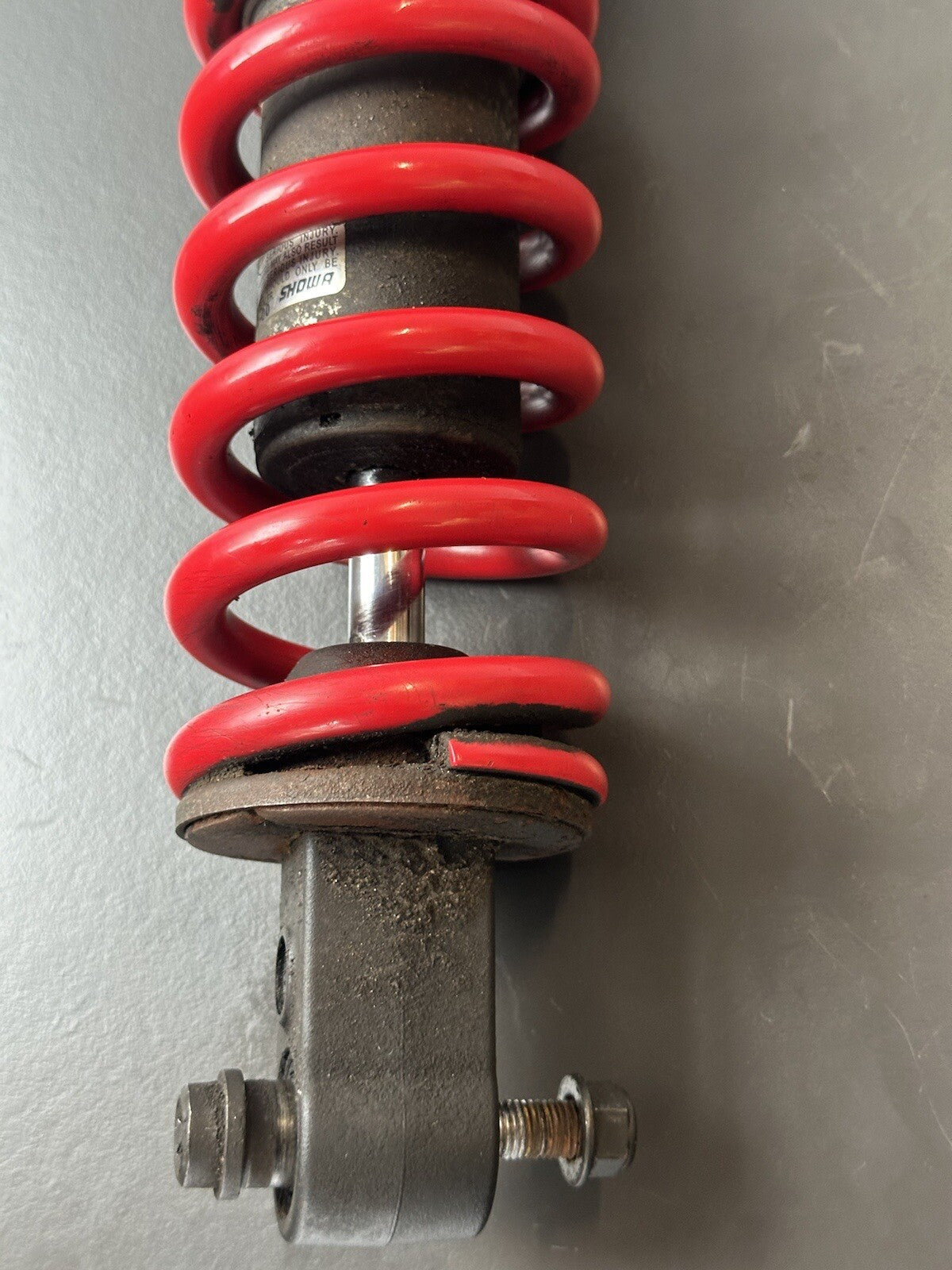 Triumph Speed Triple SHOCK ABSORBER REAR TRIUMPH SPEED TRIPLE 1050 2011 - 2015