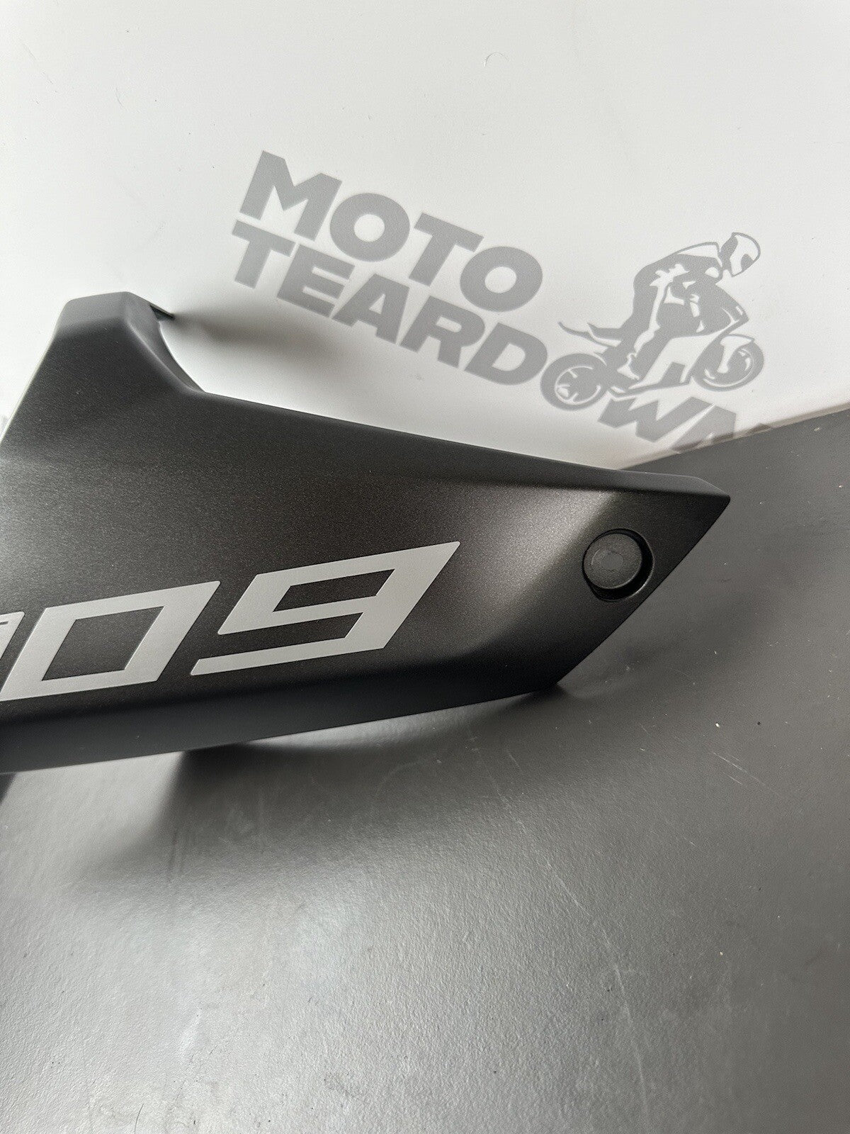 Yamaha MT-09 2017 - 2020 Air Input Left Fairing BS2-2137W-00 MT09 Left Fairing