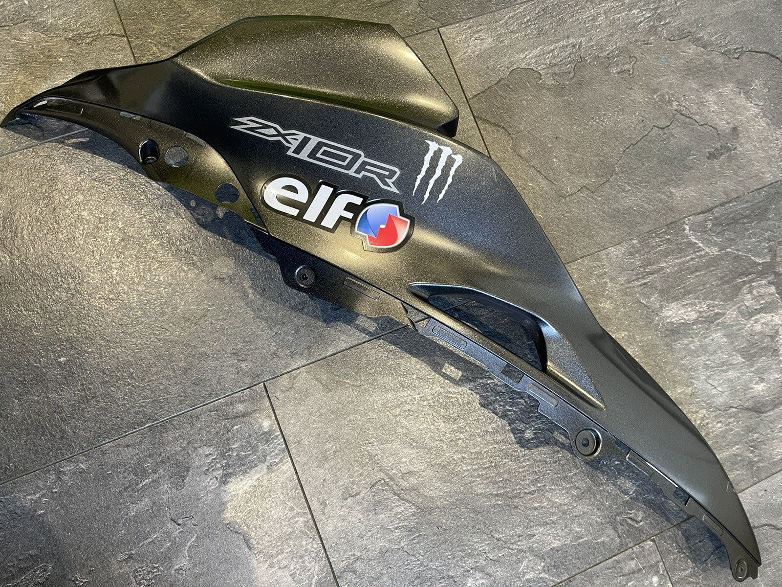 Kawasaki Ninja ZX10R 2016 Left Side Upper Fairing DAMAGED 2017-2020 18266 Miles