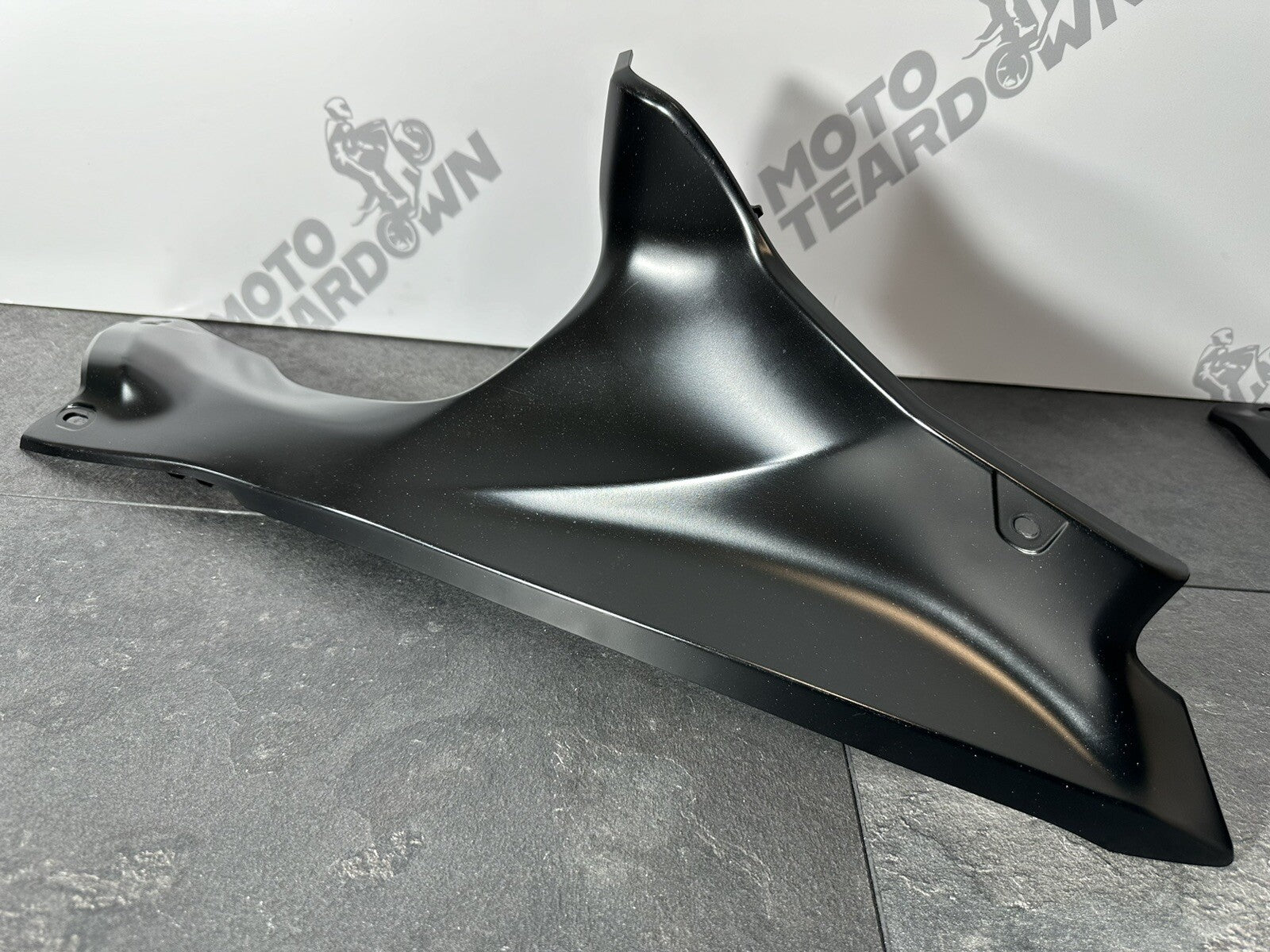 Yamaha R7 690 2024 Front Inner Infill Left Right Fairings 1784 Miles 2022 2023