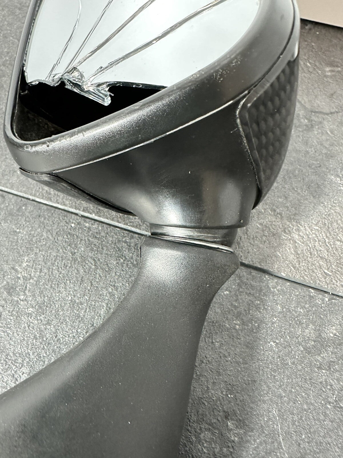Suzuki GSXR 1300 2016 HAYABUSA Mirror *SPARES* Right Side View Mirror 18408 Mile