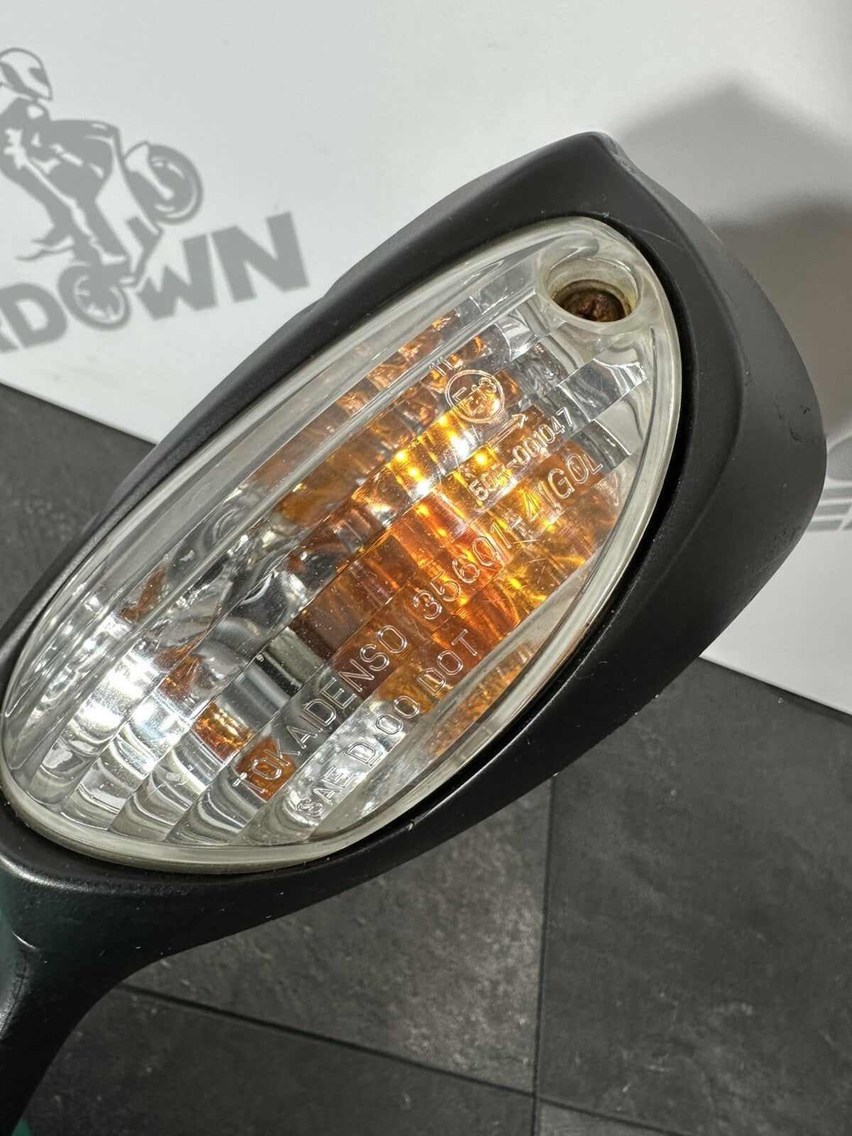 Suzuki GSXR 1000 2014 Left Mirror Indicator Assembly 22774 Miles 2009-2016 OEM