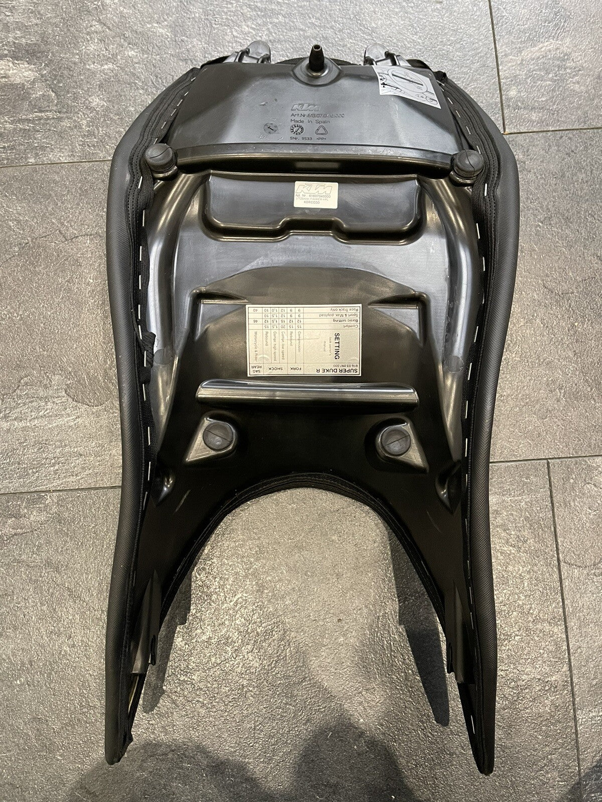 KTM Superduke R 1290 2018 2019 Riders Seat Saddle Only 8115 Miles OEM