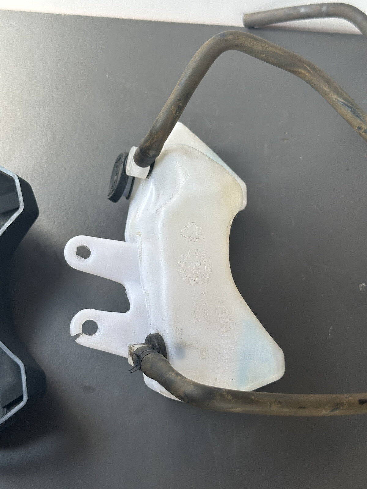 Triumph Street Triple 765 RS Coolant Water Tank Reservoir Overflow Bottle 17-19
