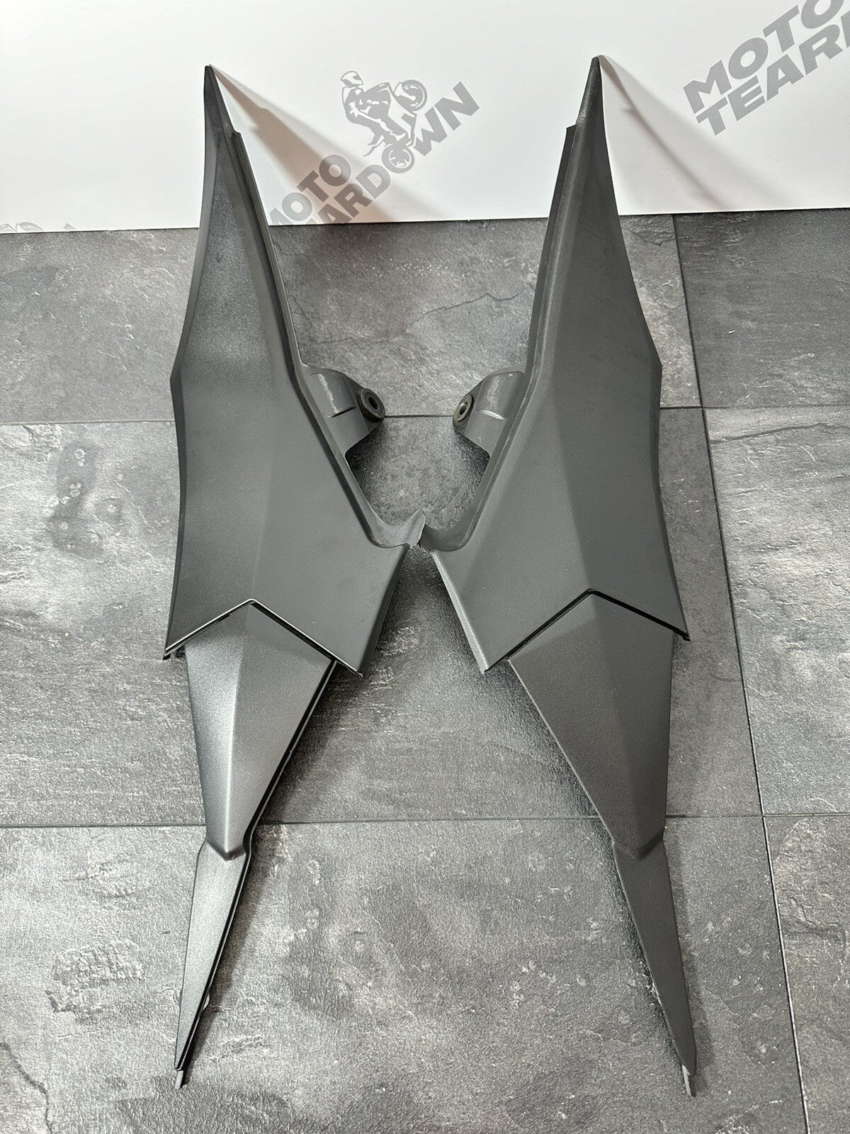 Kawasaki Z800 ABS 2016 Seat Side Fairings Panels 12691 Miles 2013-2018 OEM
