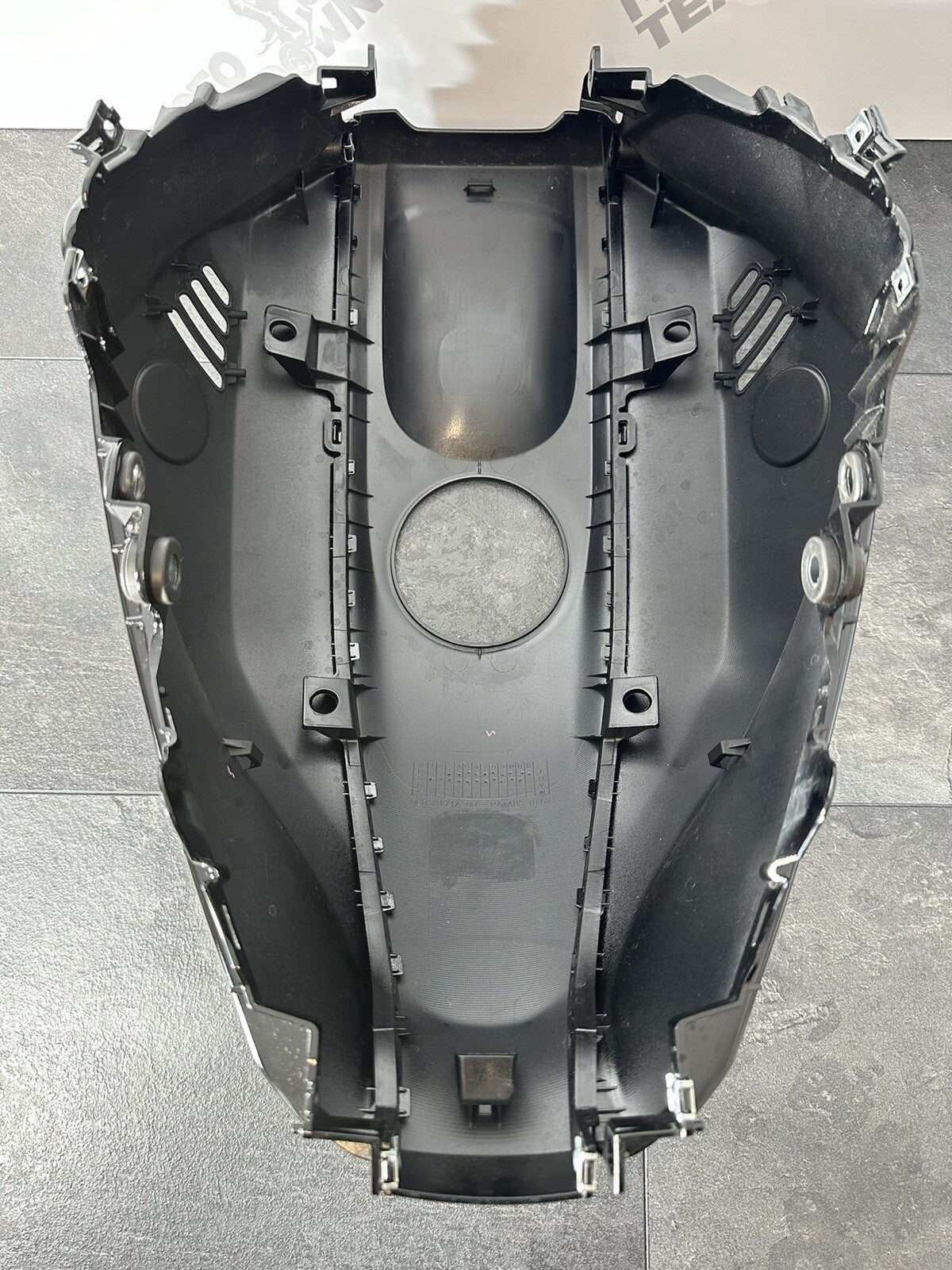 Yamaha R7 690 2024 Fuel Tank Cover Fairing Cowl Petrol Tank 1784 Miles 2022 2023