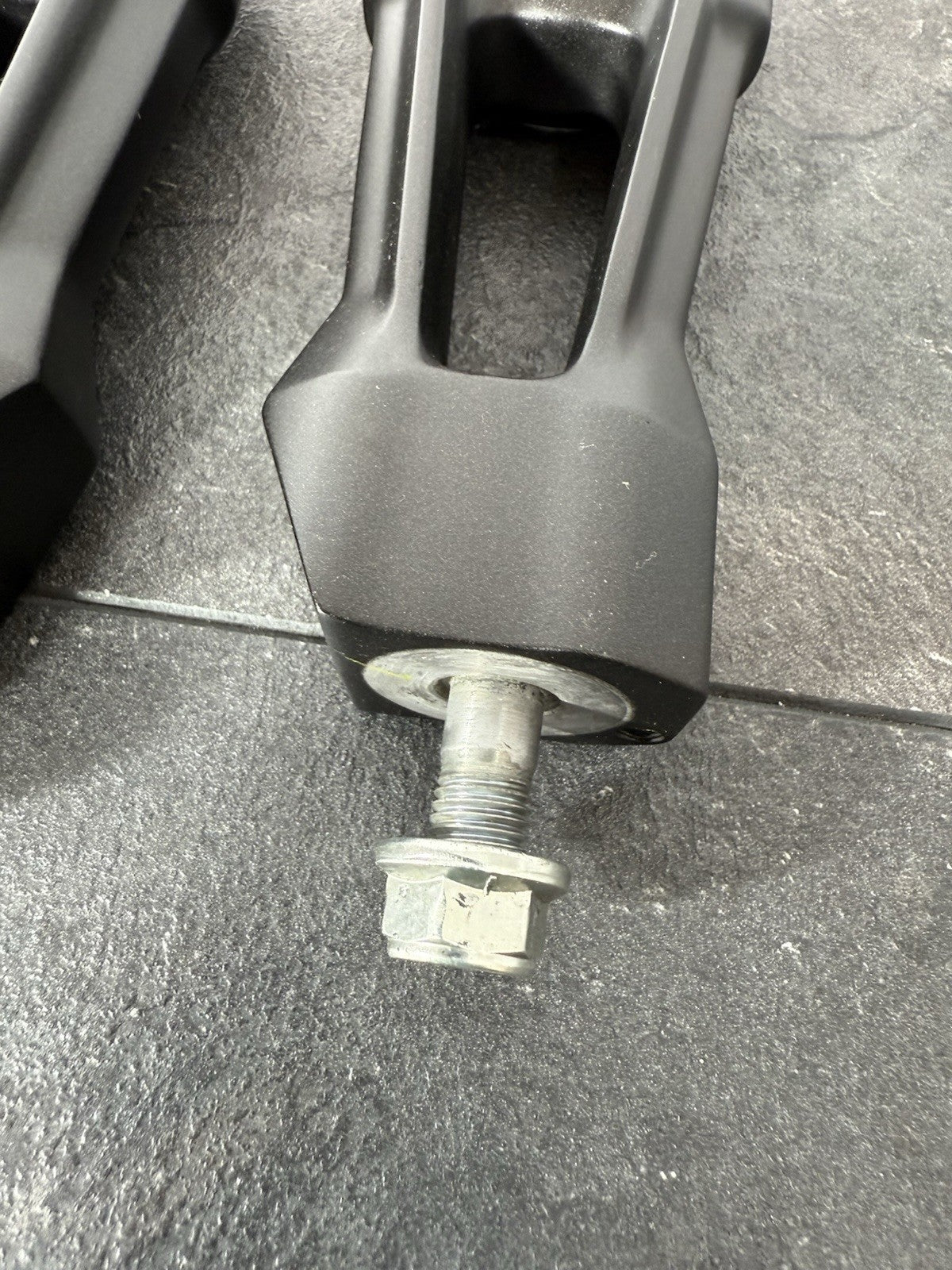 121a9eda-ccbc-45d1-ae8c-40341a0a71cc