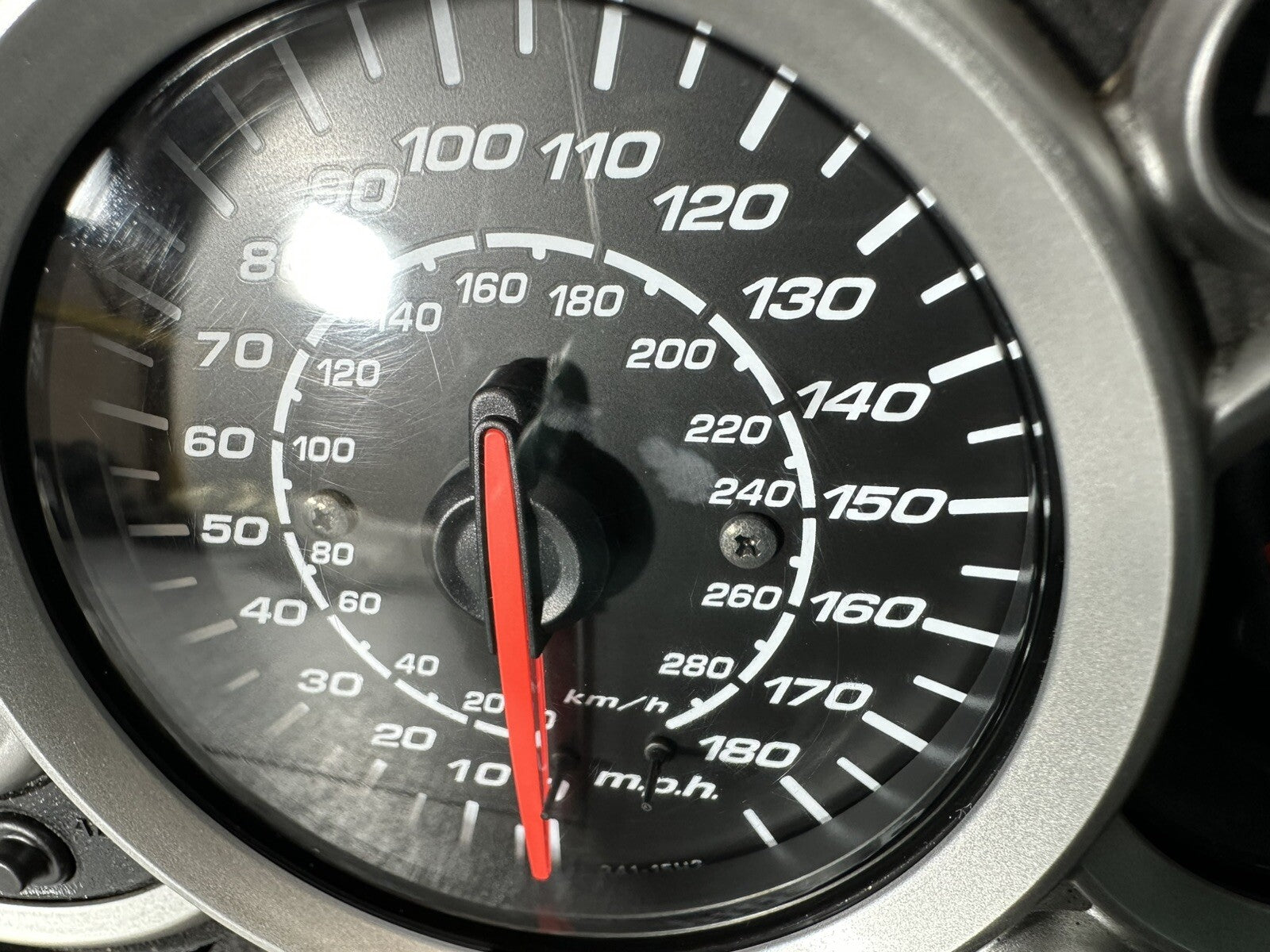 Suzuki GSXR 1300 2016 HAYABUSA Speedo Clocks Speedometer Dash 18408 Miles OEM