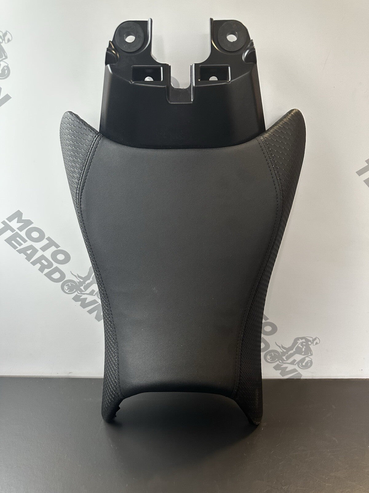 KTM 125 DUKE Seat KTM 125 DUKE Riders Seat 96007040000 OEM 51 Miles