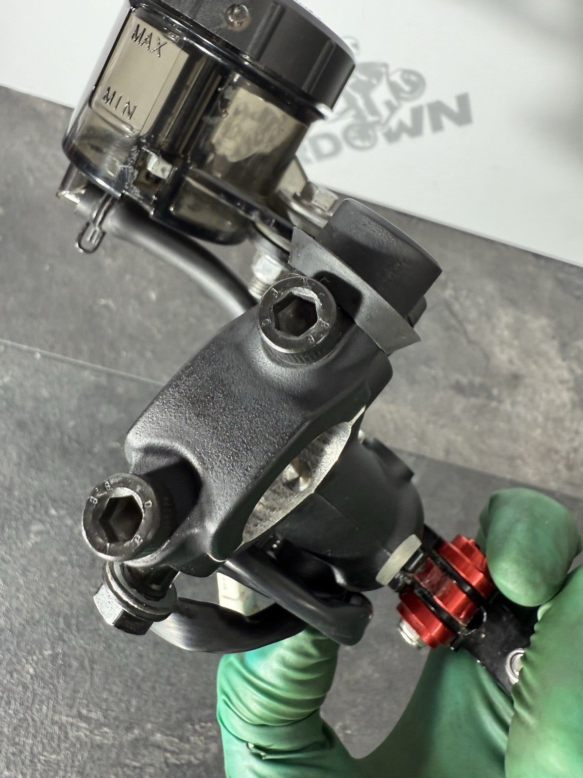 b9209d3a-15cb-4a3b-8255-e6ab5305f629