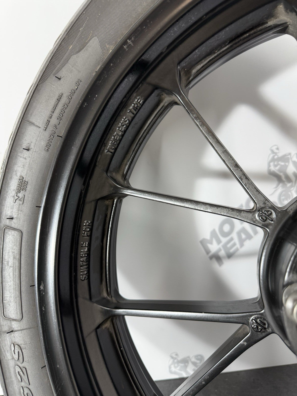 Yamaha YZF R125 R 125 2014 Front Rear Wheels Pair & Tyres 26983 Miles 2008-2018