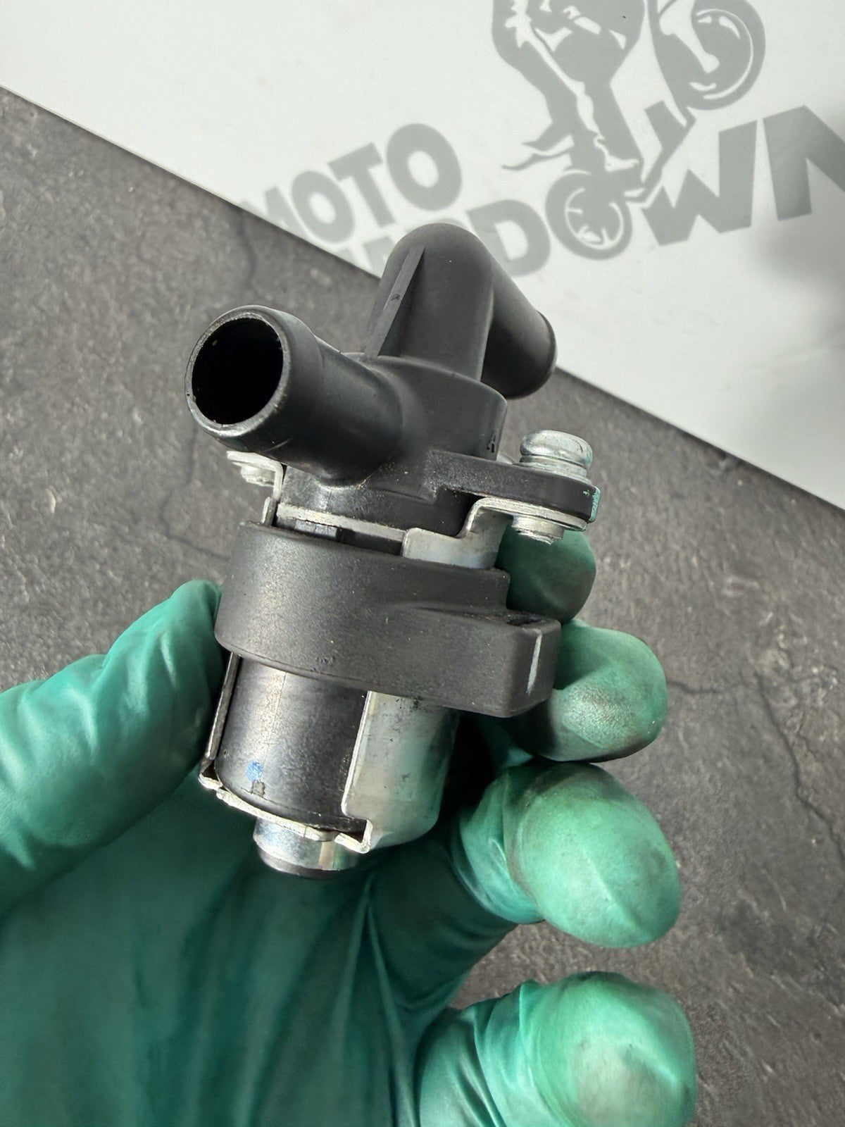 941e0fc5-87b1-4446-a7cf-32db3fde3f01