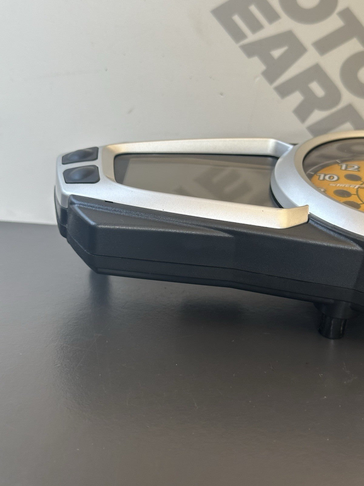 TRIUMPH STREET TRIPLE 675 Speedo Dash Instrument Cluster Clock 2007-2011 2503129