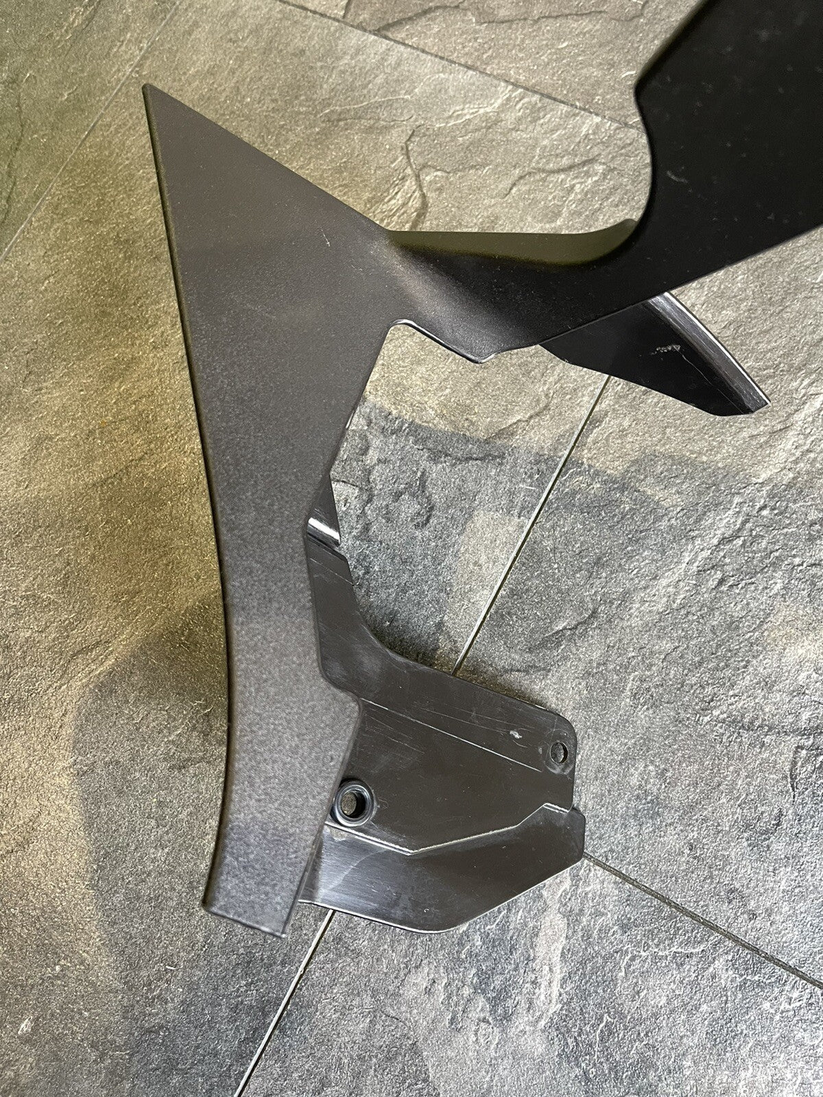 Aprilia Tuono V4 1100 Factory 2017 Radiator Surround Fairing 9262 Miles RSV4