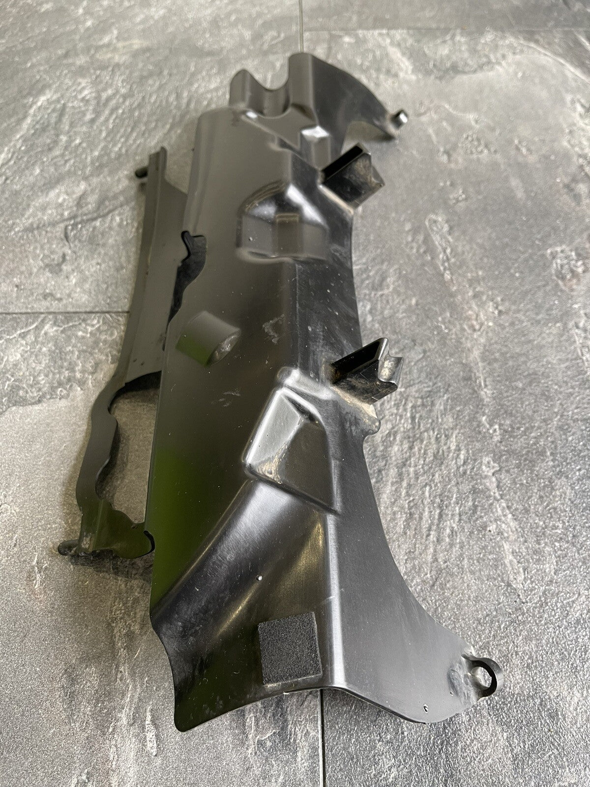 Suzuki GSXR 750 2015 L5 Radiator Splash Guard Panel GSXR600 2011-2018 15287m OEM