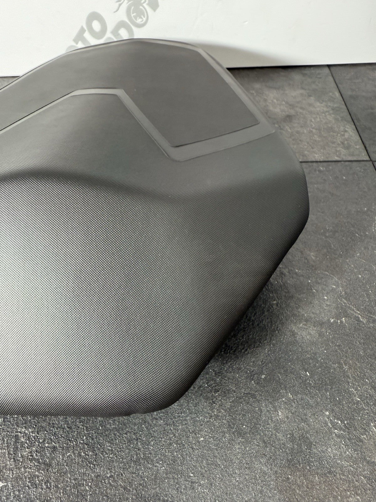 a37c5cab-ee6c-42d7-affa-eecb19f9c220