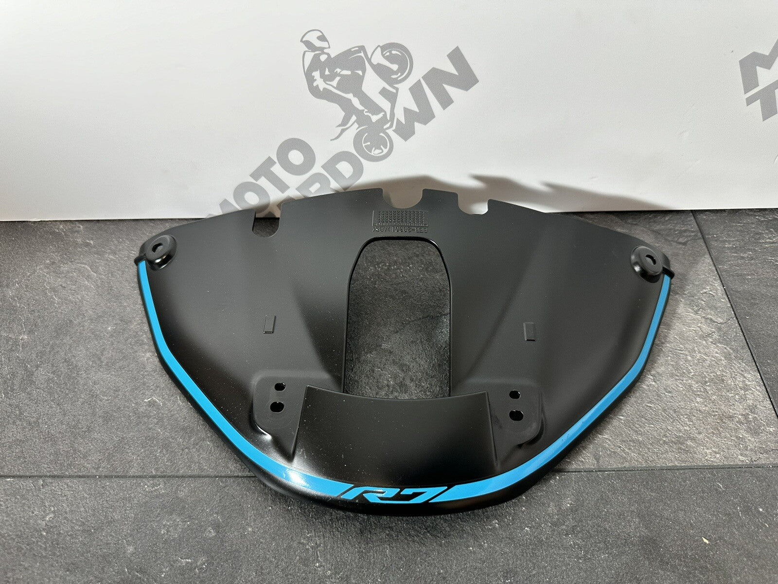 Yamaha R7 690 2024 Front Plate Chin Spoiler Fairing Panel 1784 Miles 2022 2023