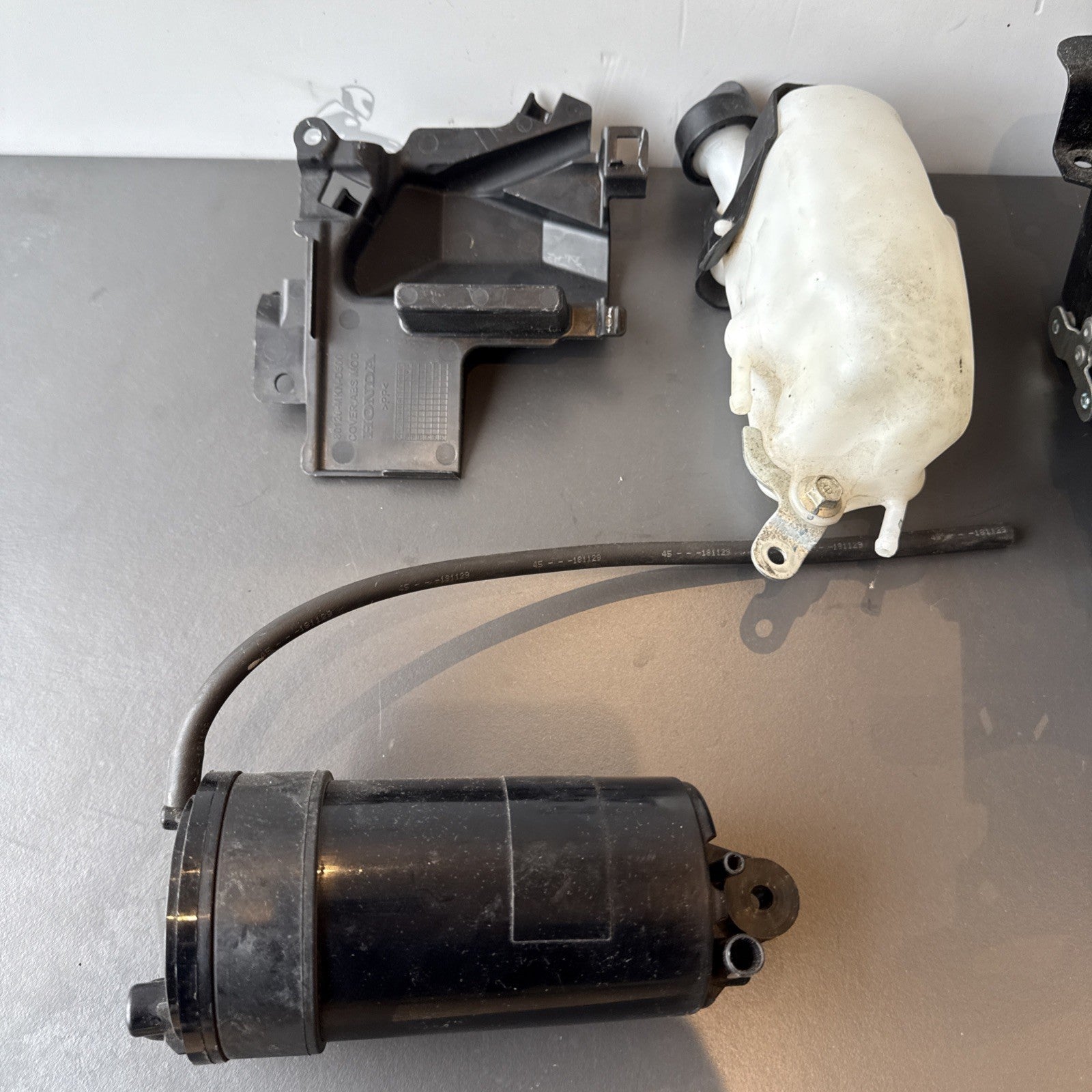 abe346bf-211f-4b66-87c5-bedda79ac235