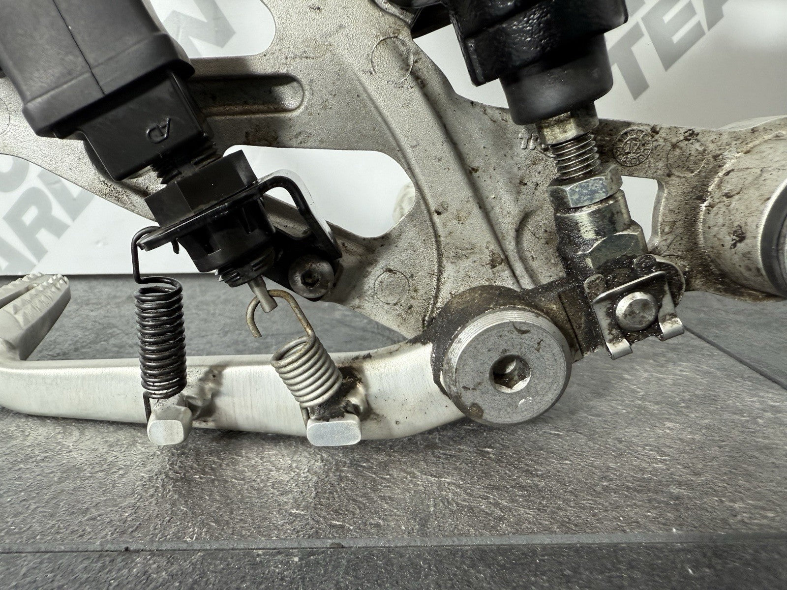 a00c07fa-6834-48d8-bb2a-09c91be7f327