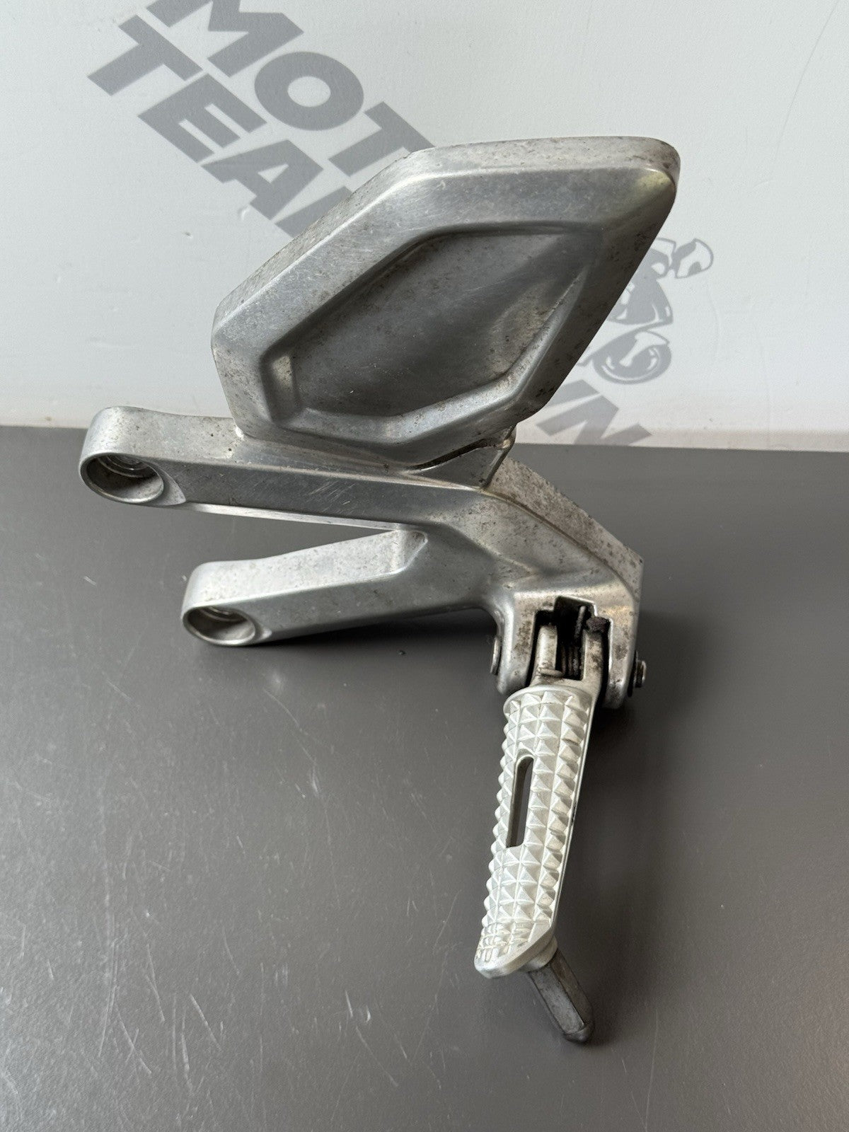 Triumph Trident 660 left riders footrest Left Footrest 2021-2024 T2086601 OEM
