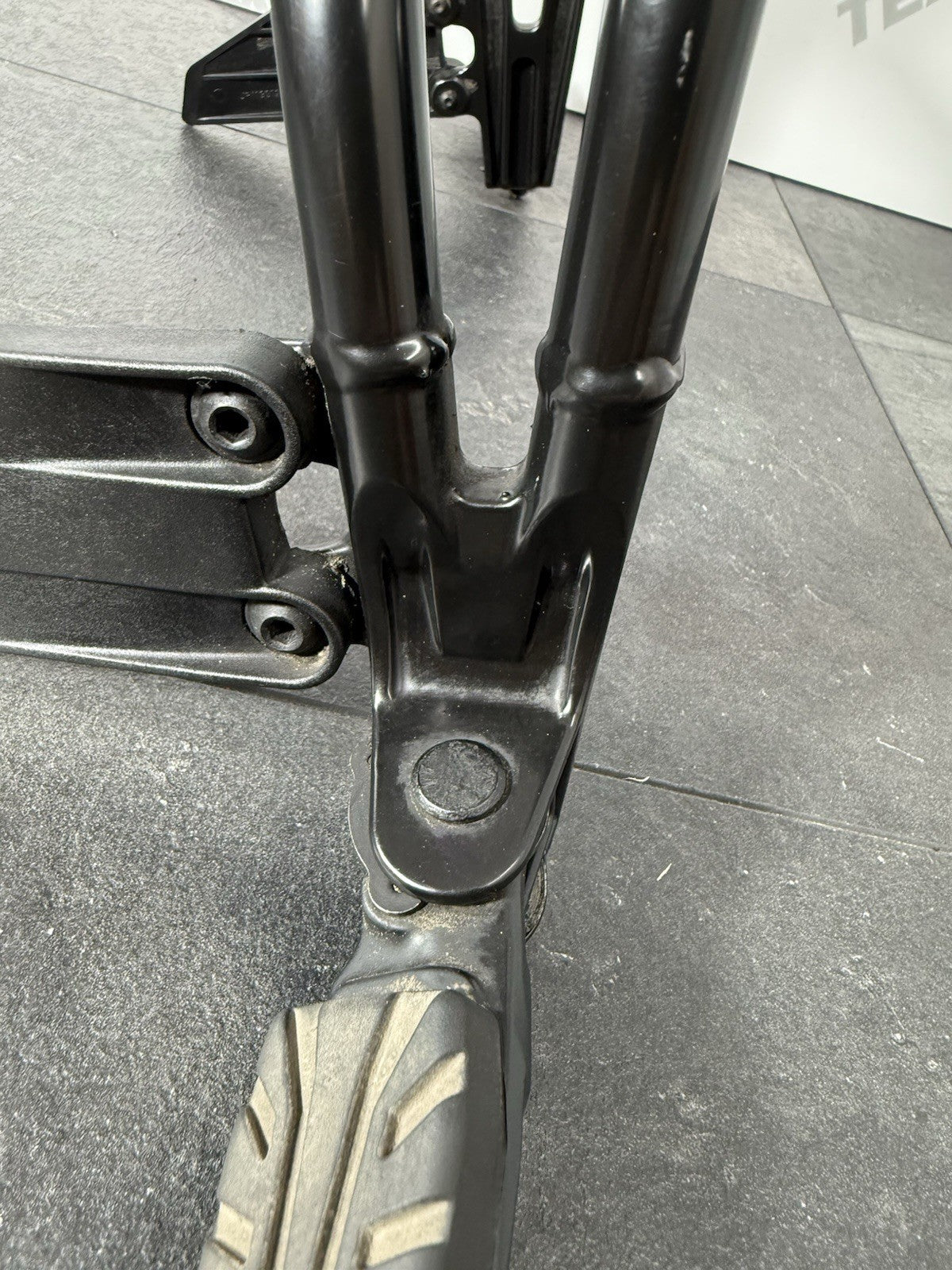 9860707c-e445-4033-9d64-af00fc103417