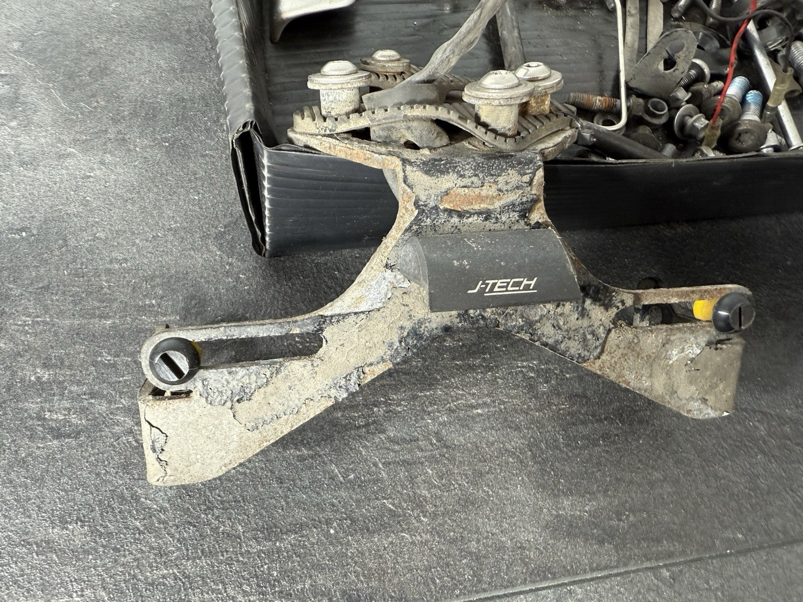 9dd8e0df-d97a-4cee-bb5d-5e9448bd461a