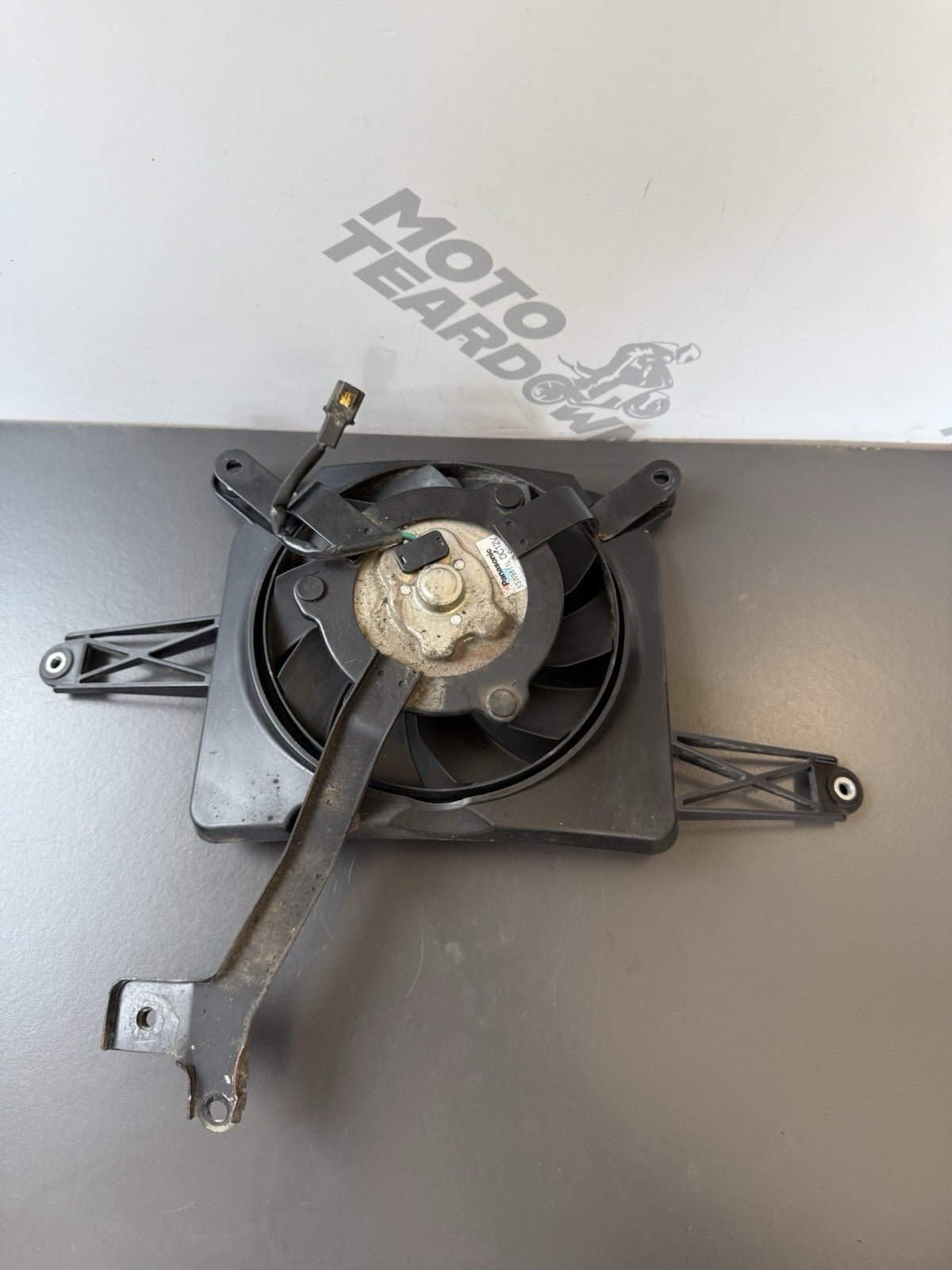fba8930b-86b9-4ec9-b93b-bef463a96923