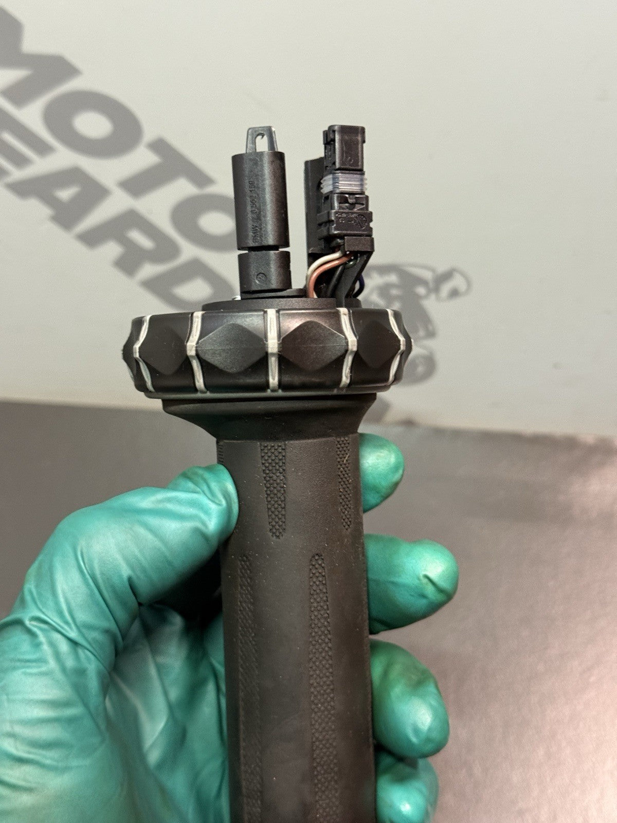 3b142a40-9c5d-4d74-b00a-e03441c91612