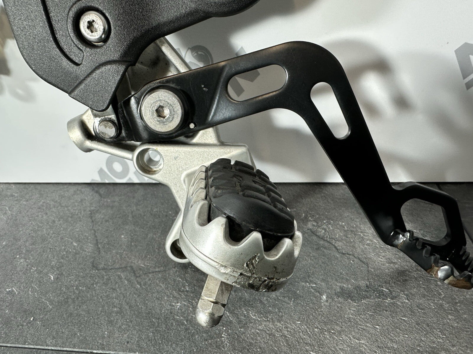 Triumph TIGER 900 GT PRO 2022 Right Footrest Rearset Rear Brake 6337m 2020-2023