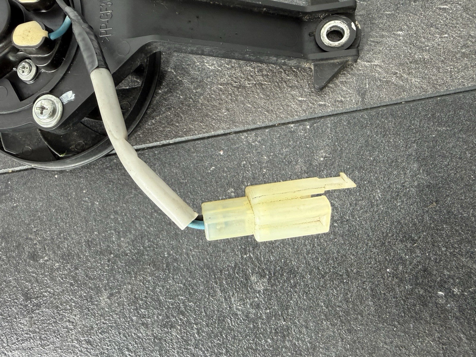 6f2fdcf2-19d9-4909-a347-7ee76f1d021c