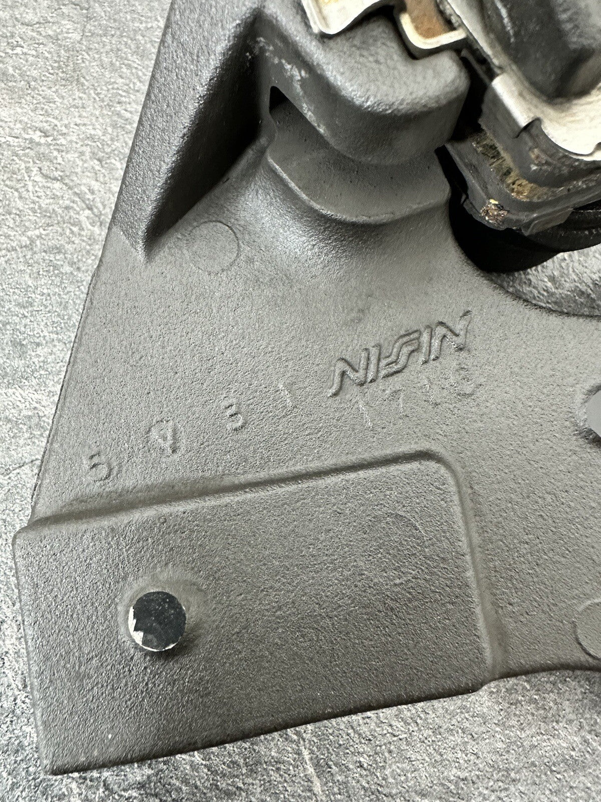 Kawasaki ZX6R 636 ABS 2016 NISSIN Rear Brake Caliper & Hanger 8655m 2013-2015