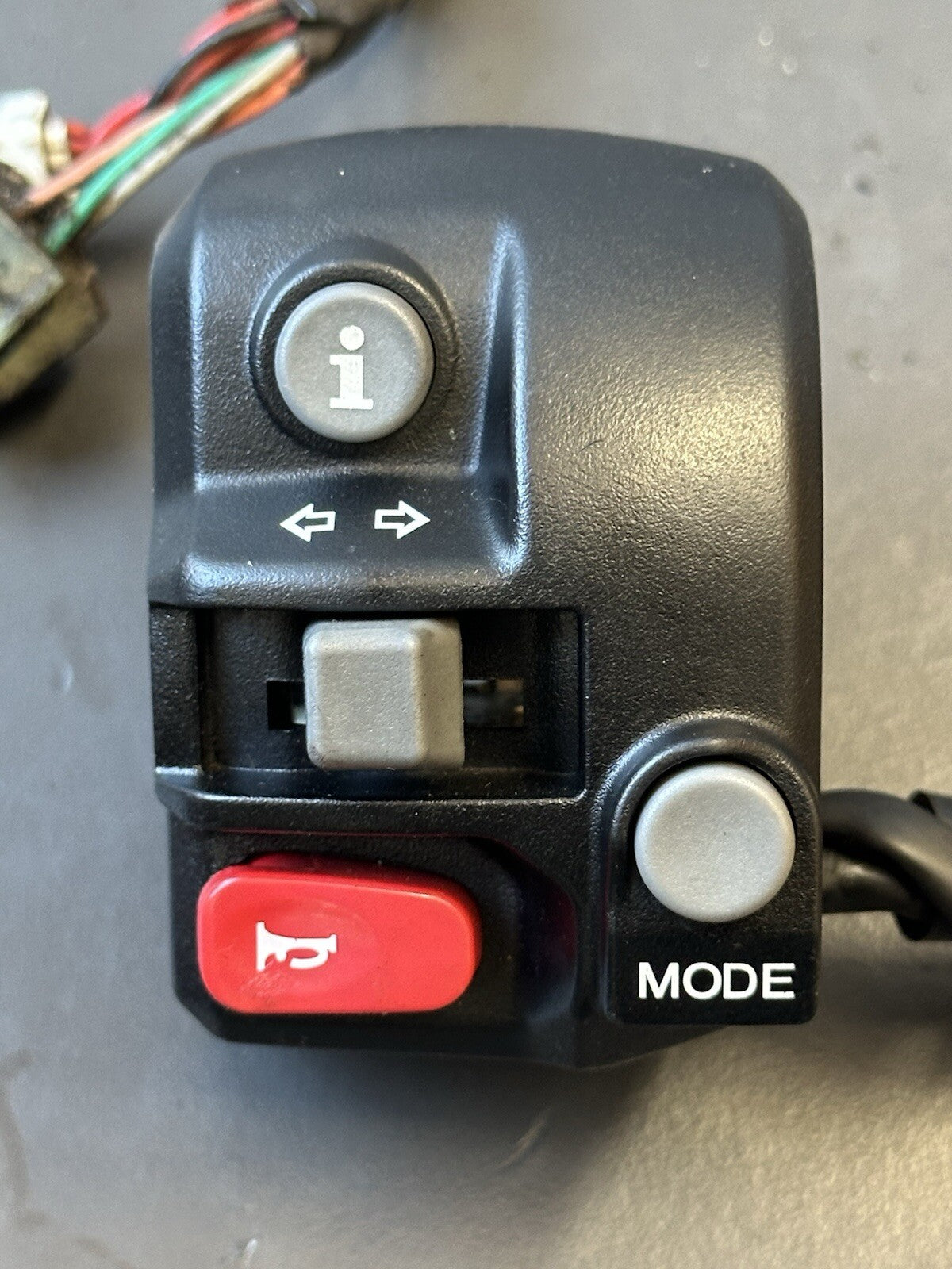 Triumph Street Triple 765S Left Switch Gear LHS LEFT 2017-2019 SPARES / REPAIRS
