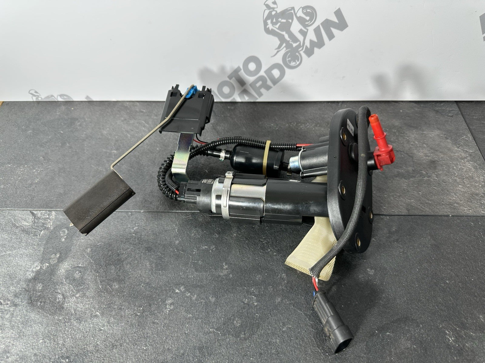 Aprilia RS660 2021 Fuel Pump Petrol Pump Only 6220 Miles 2022-2025 OEM *UK ONLY*