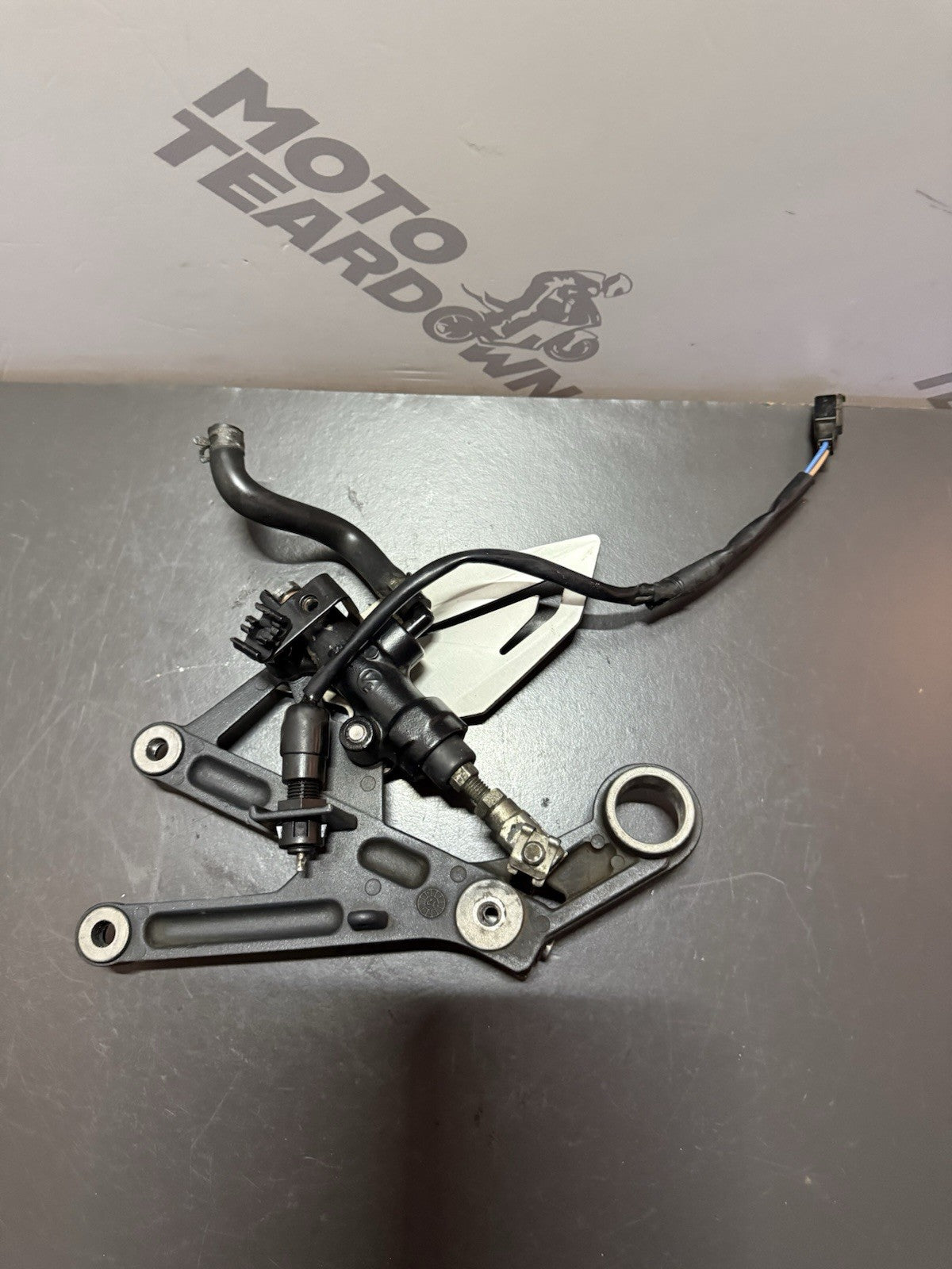 fcffce35-8cba-4f9c-87a6-7e4acf0a4411