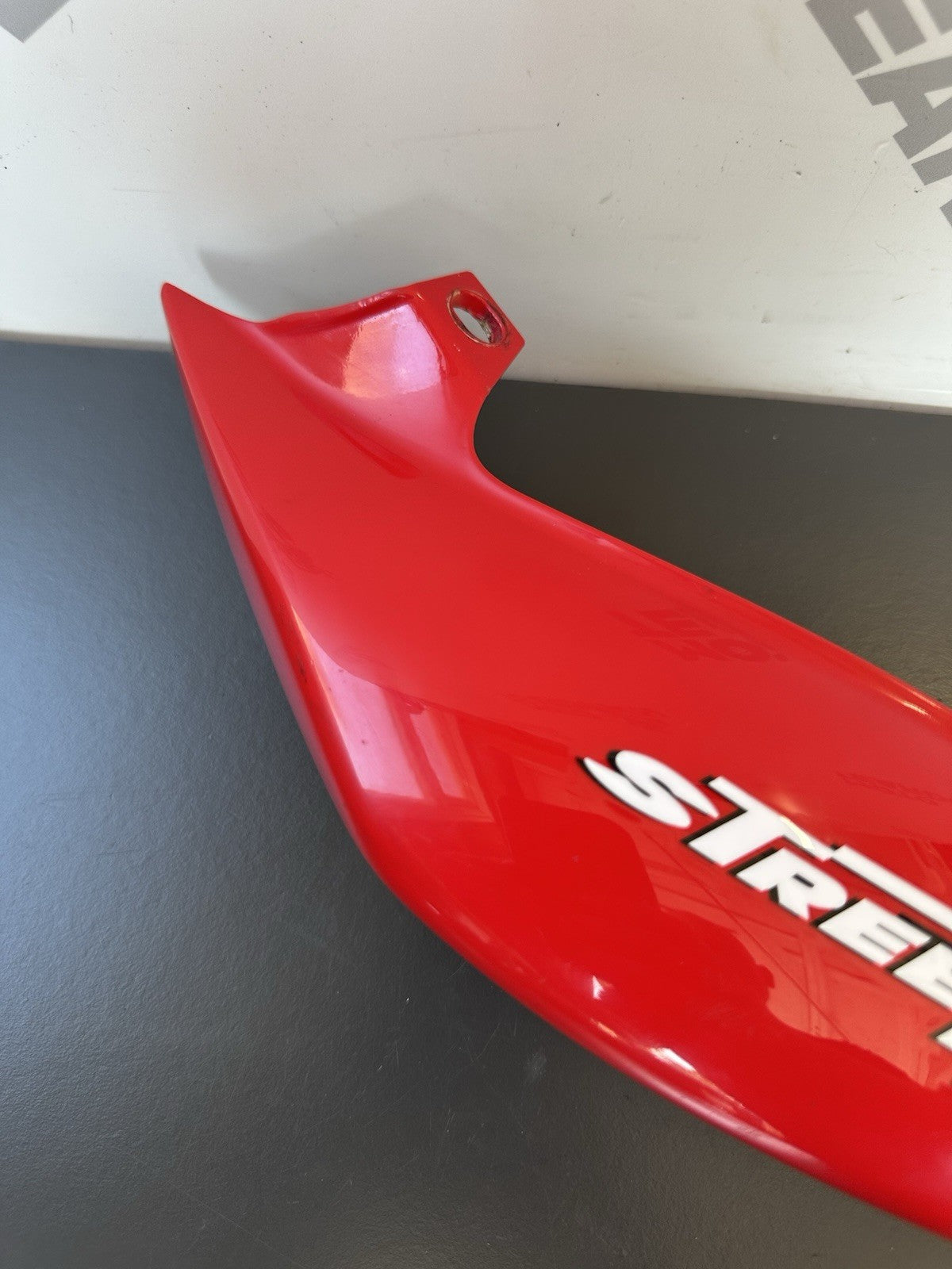 TRIUMPH STREET TRIPLE 675 Left rear Panel Left Rear Fairing T2307570 2007-11 OEM