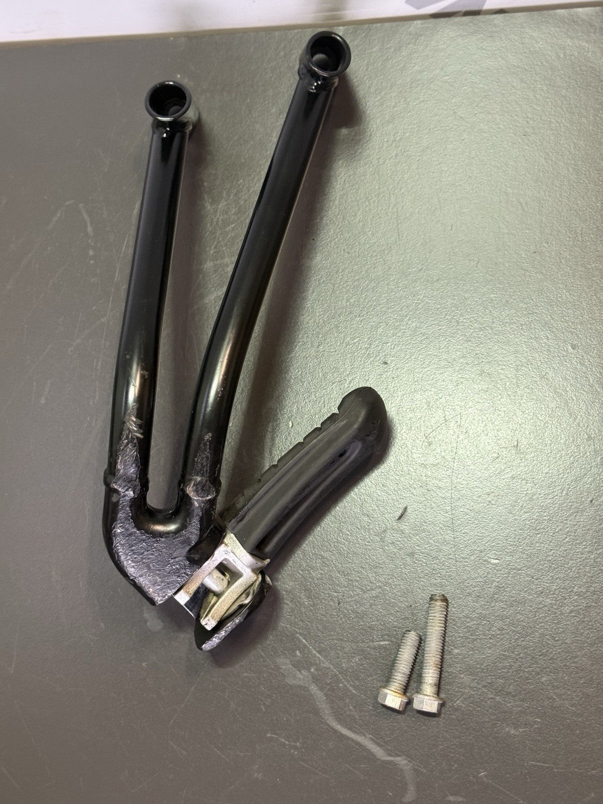 a21f89d1-6454-43ce-a3d4-fcf7635a918a