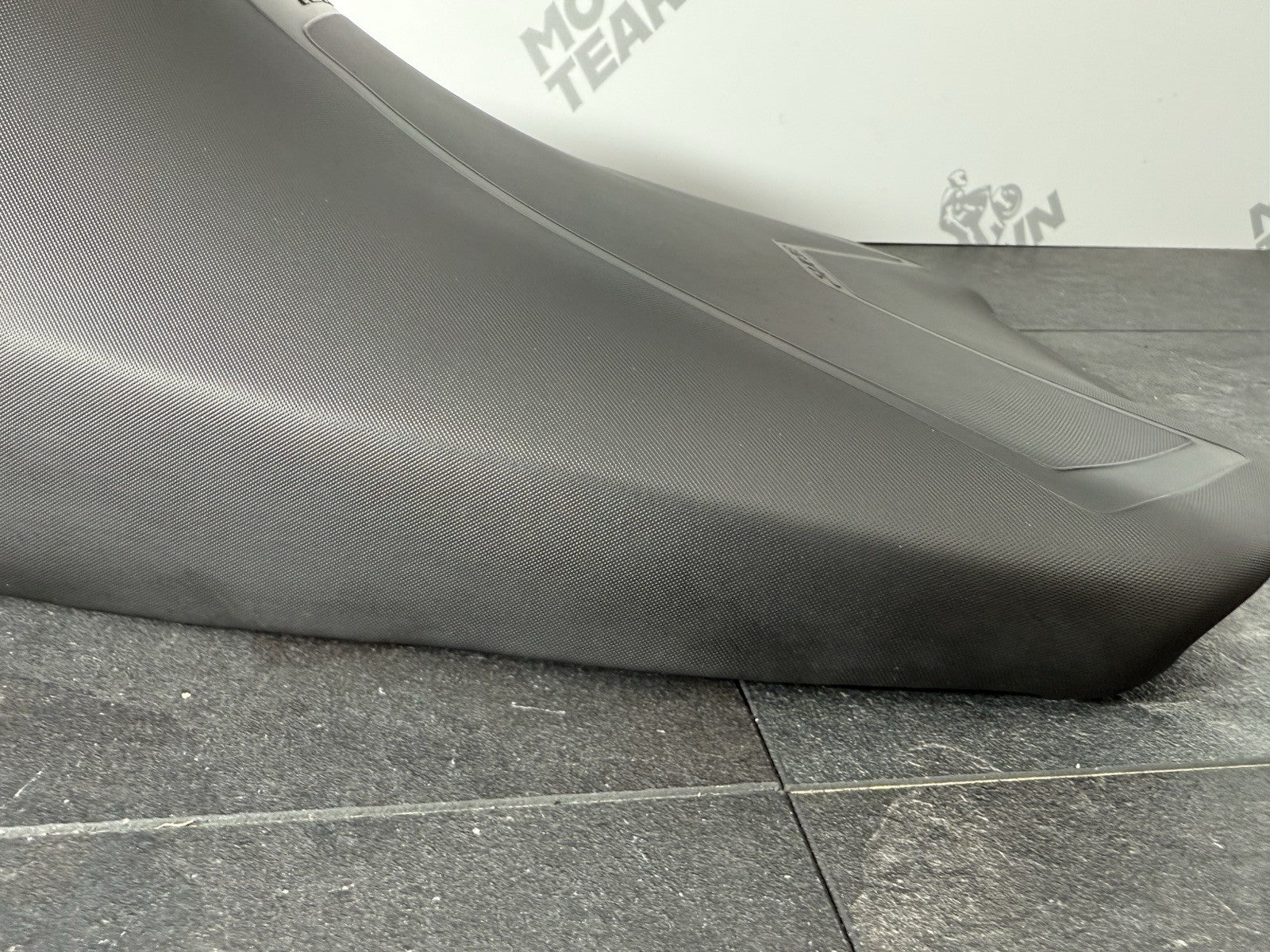 d033ee06-d25c-46f1-9191-bd9fd6b33095