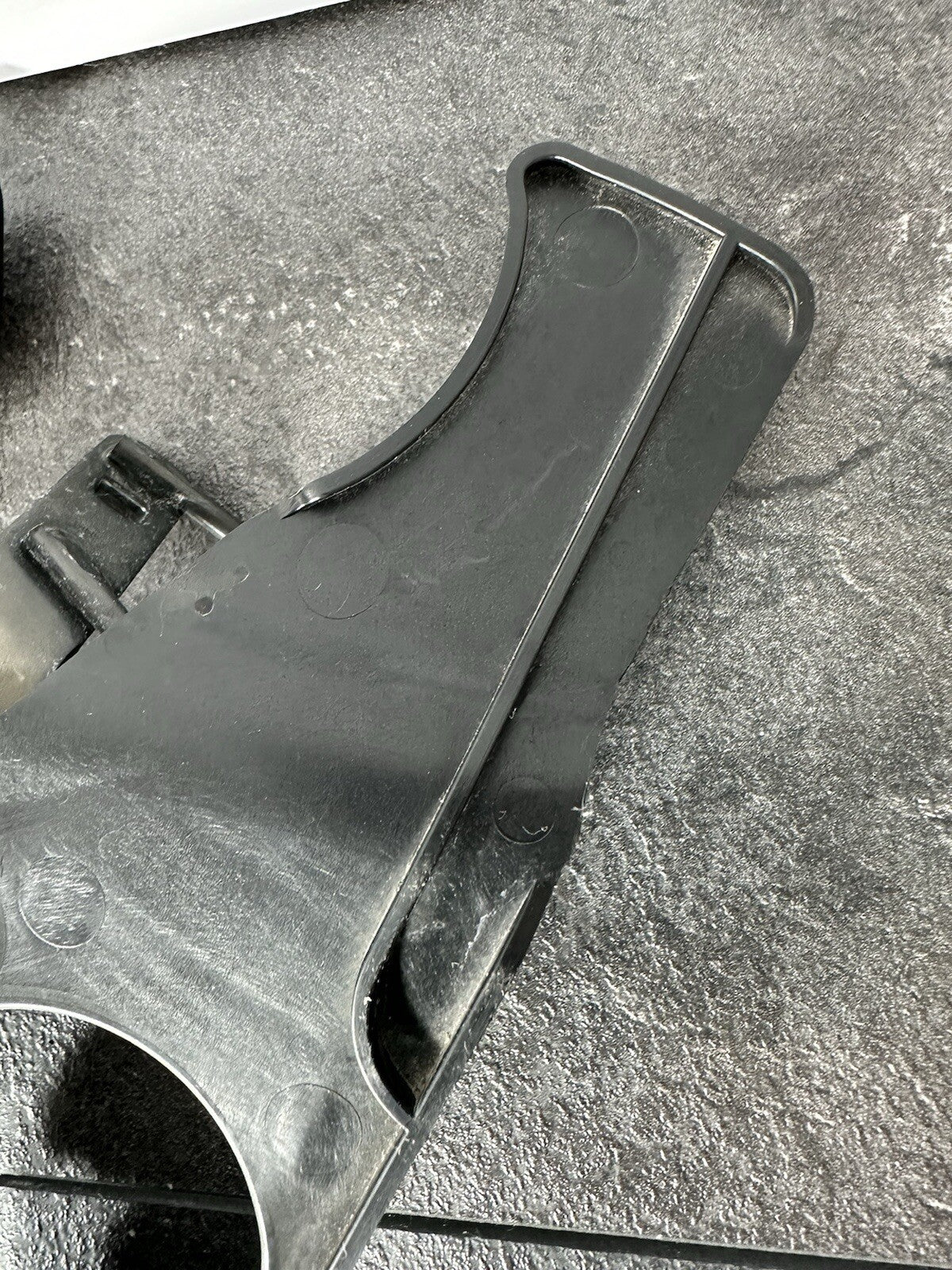 Yamaha R7 690 2024 Lower Yoke Splash Guard Infill Only 1784 Miles 2022 2023 OEM