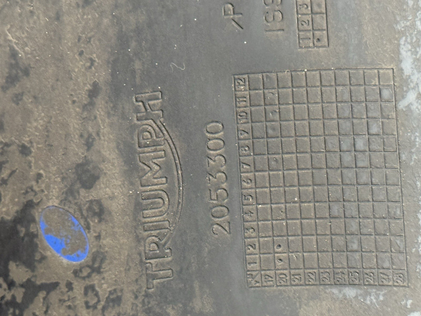 TRIUMPH TRIDENT 660 Rear Mudguard Rear Hugger Chain Guard 2021-2024 T2053300 OEM