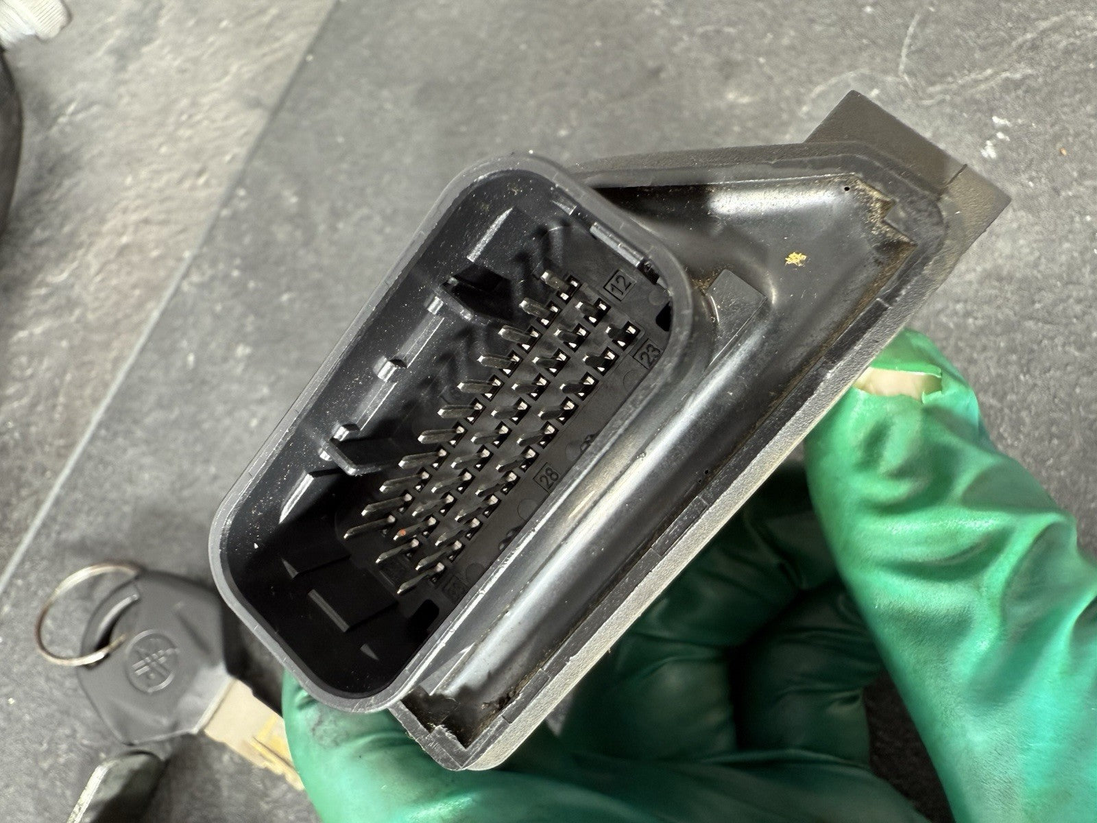 Yamaha YZF R125 R 125 2014 Lockset Ignition ECU Key Yoke 26983 Miles 2008-2018