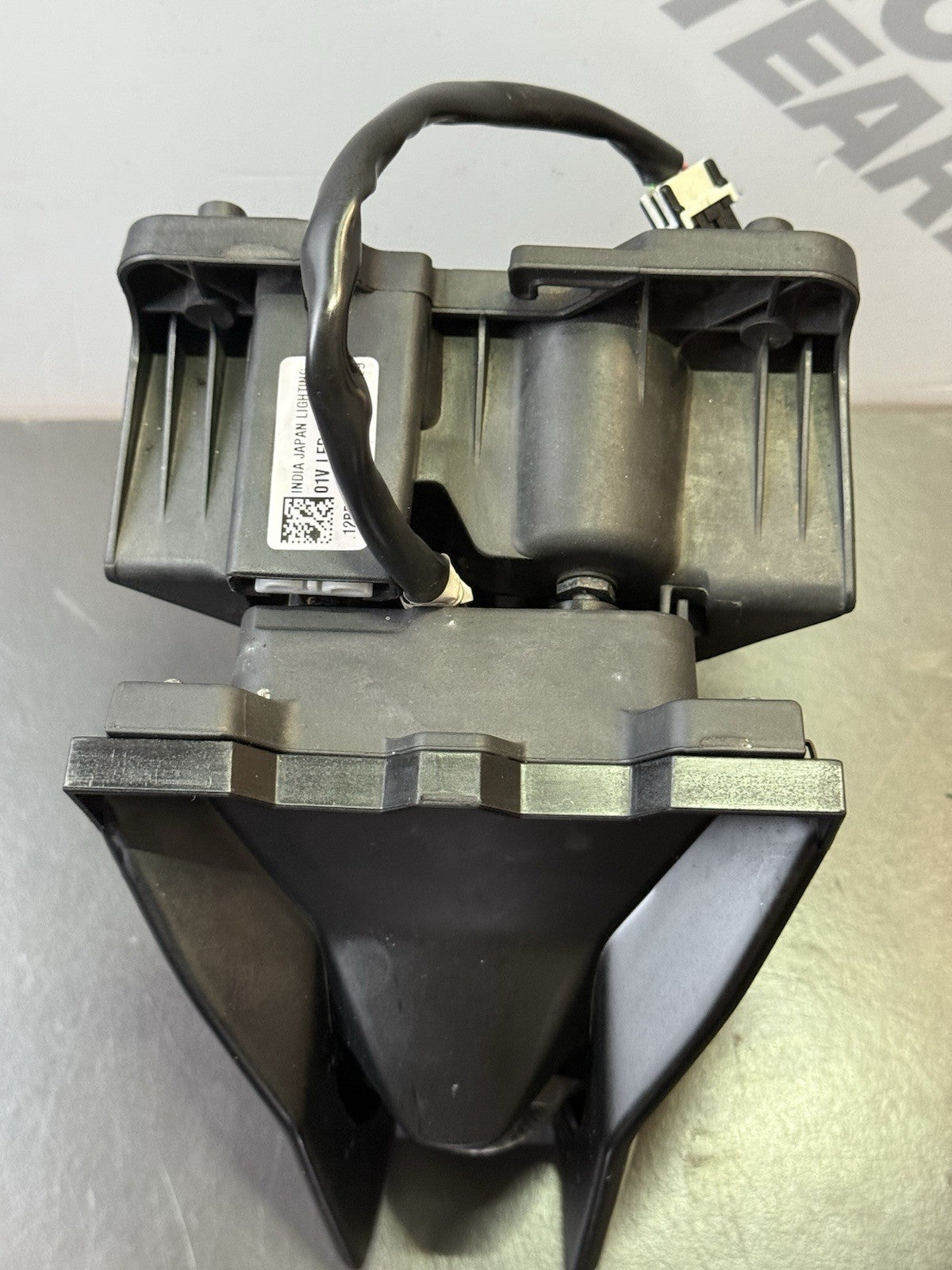 9c8ff925-fa7c-4956-9afe-576f62e29d33