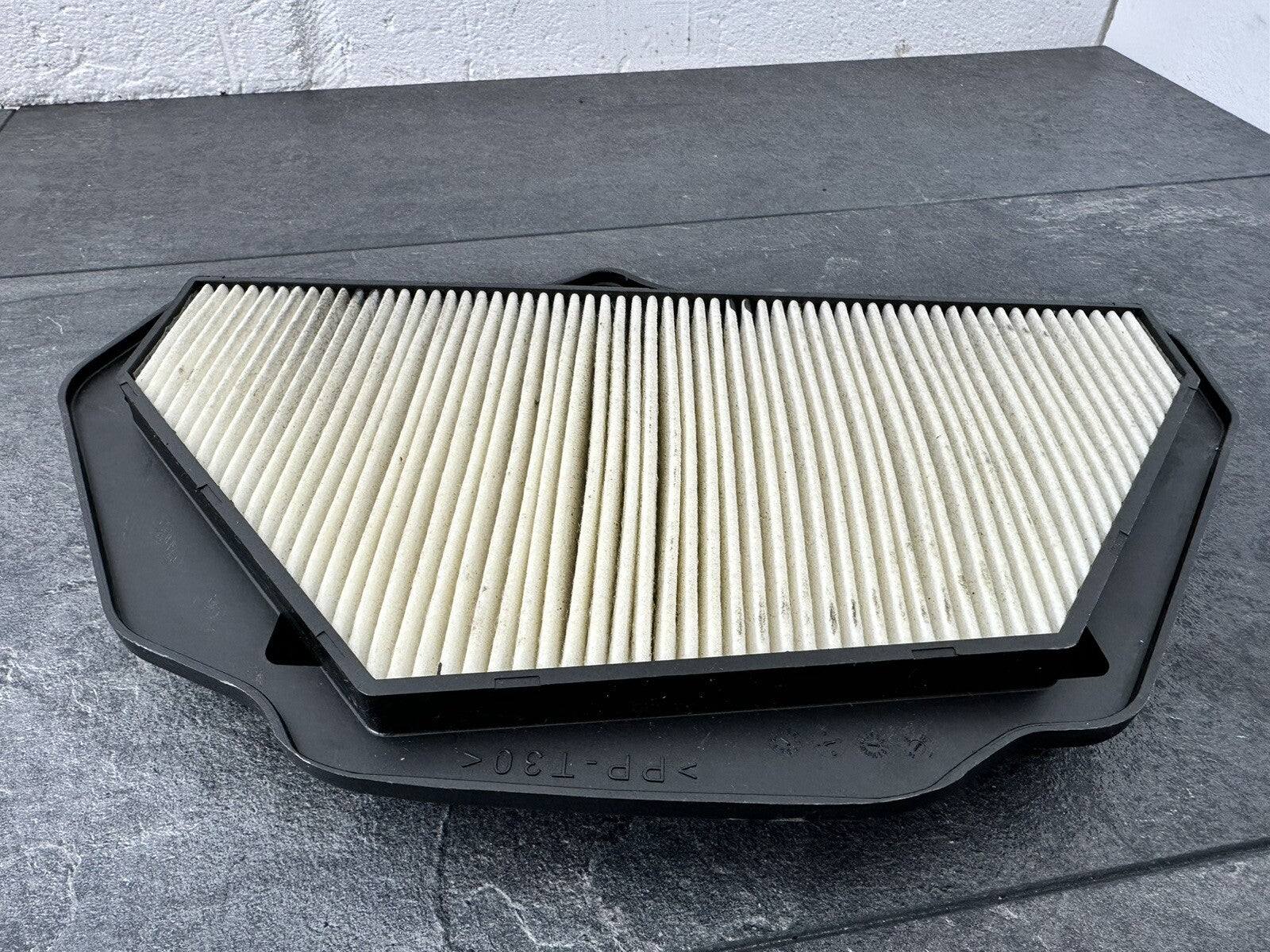 Kawasaki ZX10R 2018 HIFLOFILTRO Air Filter Only 1086 Miles 2016 2017 OEM