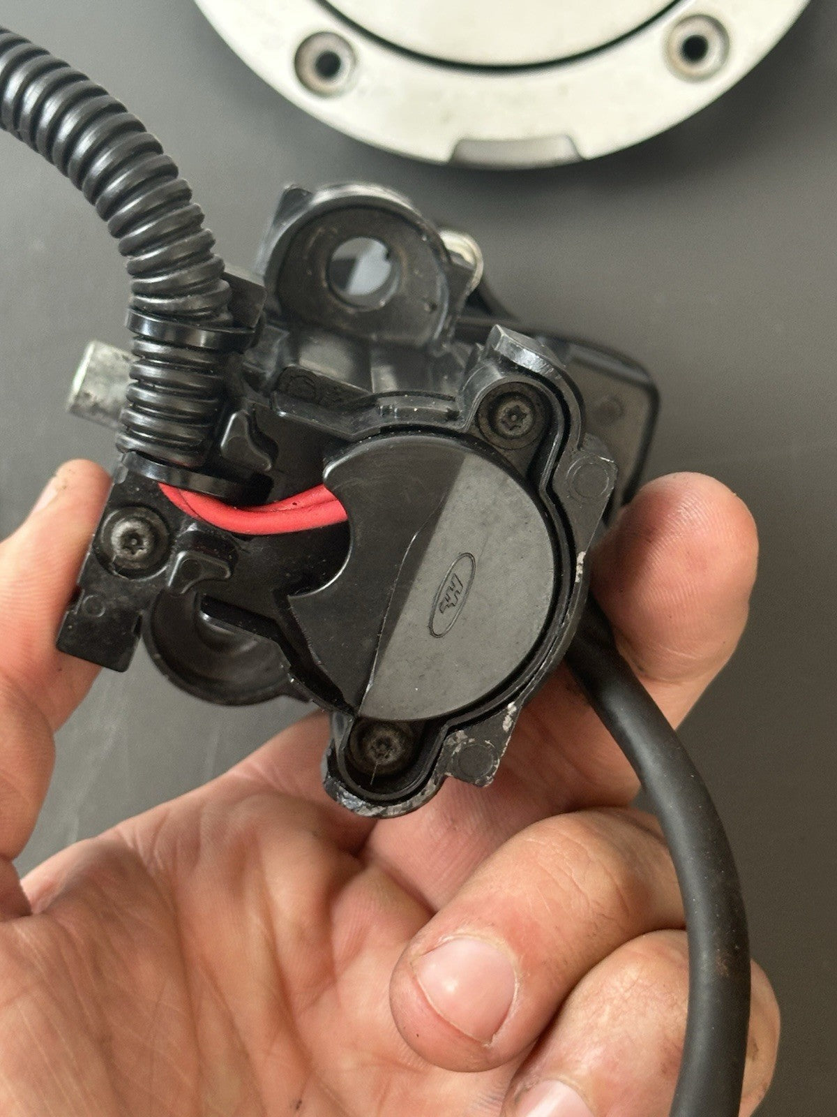 Honda Fireblade CBR1000RR Lockset ECU Ignition Key Fuel Cap Lock SEE DESCRIPTION
