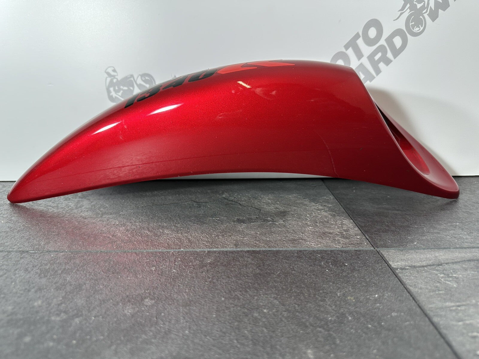 Suzuki GSXR 1300 2016 HAYABUSA Rear Left Frame Cover Side Cowl 18408 Miles OEM