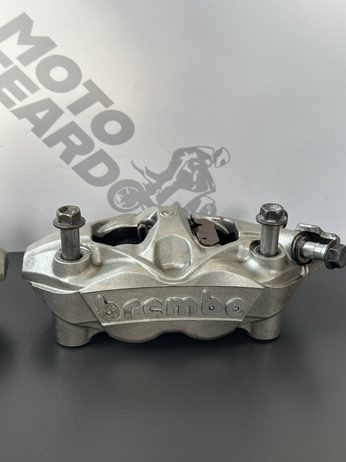 Suzuki GSXR600 GSXR750 Front brake calipers Brembo Monoblock 2011 - 2017 108mm