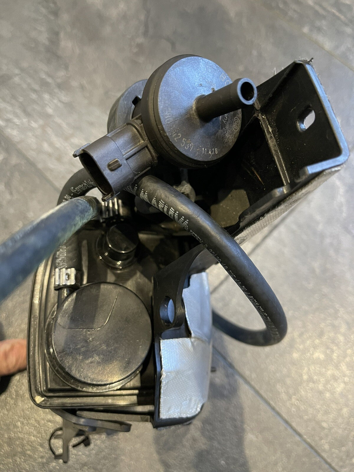 Ducati Panigale V4S V4 2018-2021 EVAP Canister Valve Holder Only 2986 Miles OEM