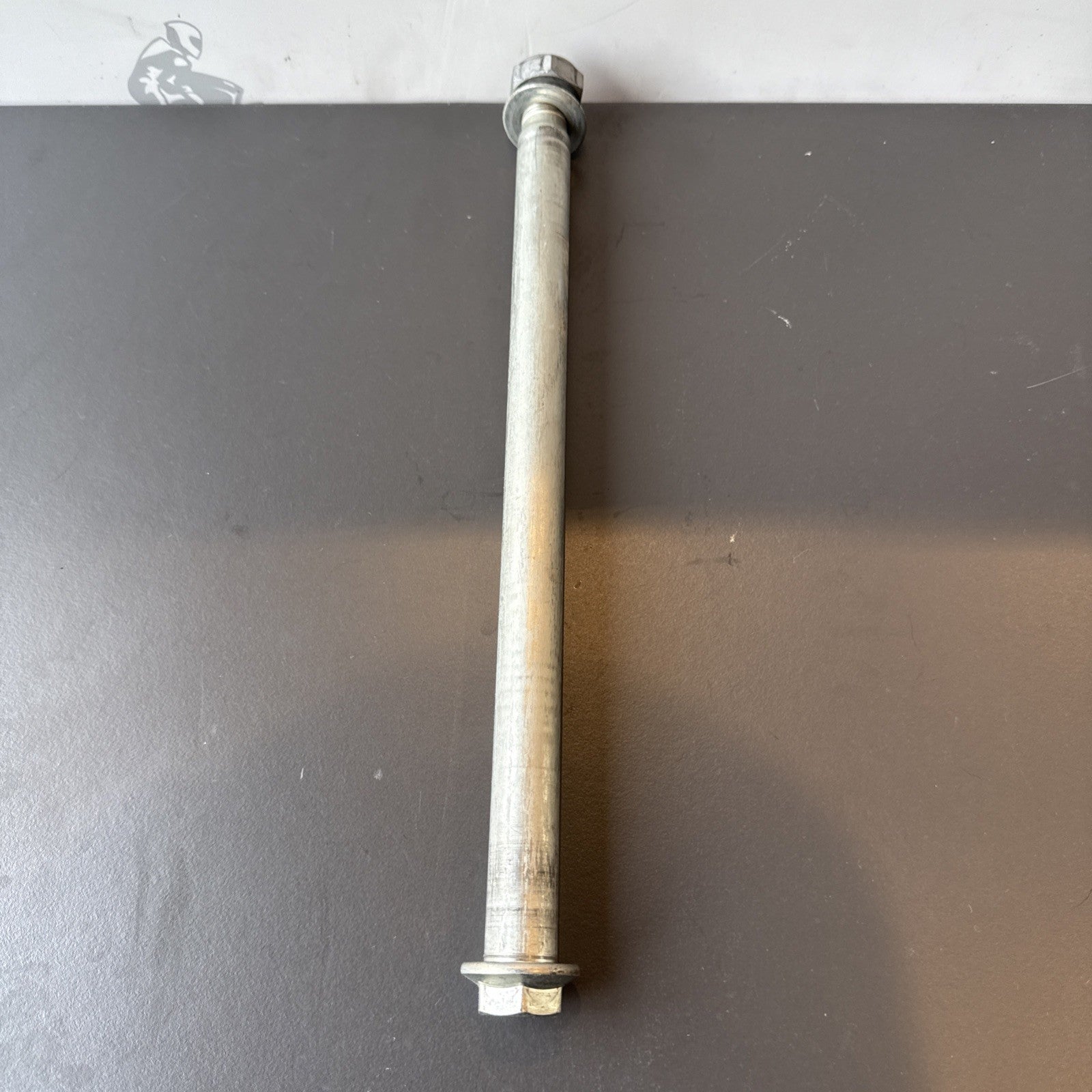 d8596fb8-5a44-43dc-bd41-488120a25b9e