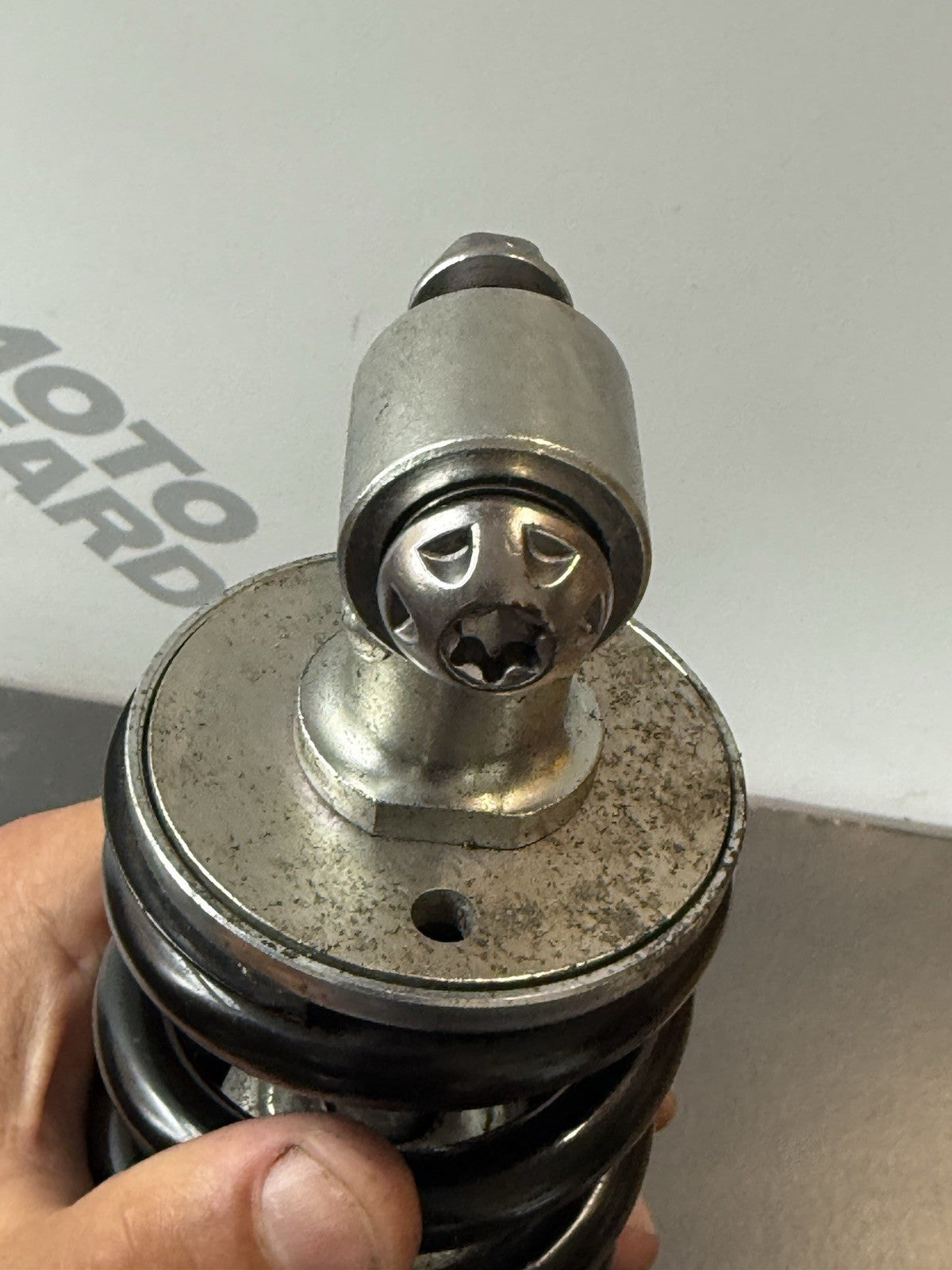 TRIUMPH TRIDENT 660 REAR SHOCK TRIDENT 660 Rear Shock OEM YEAR 2021-2024