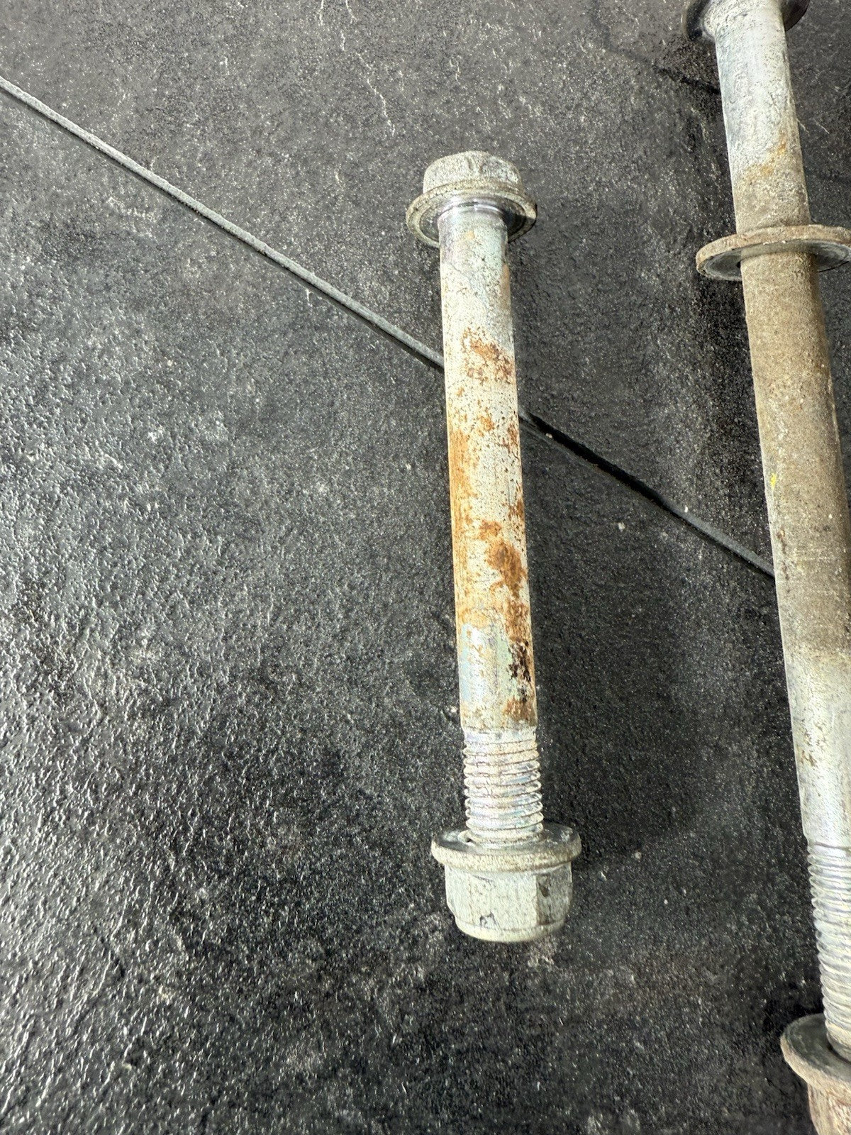 37a533fd-2b1c-4a54-b803-e029a70a2147